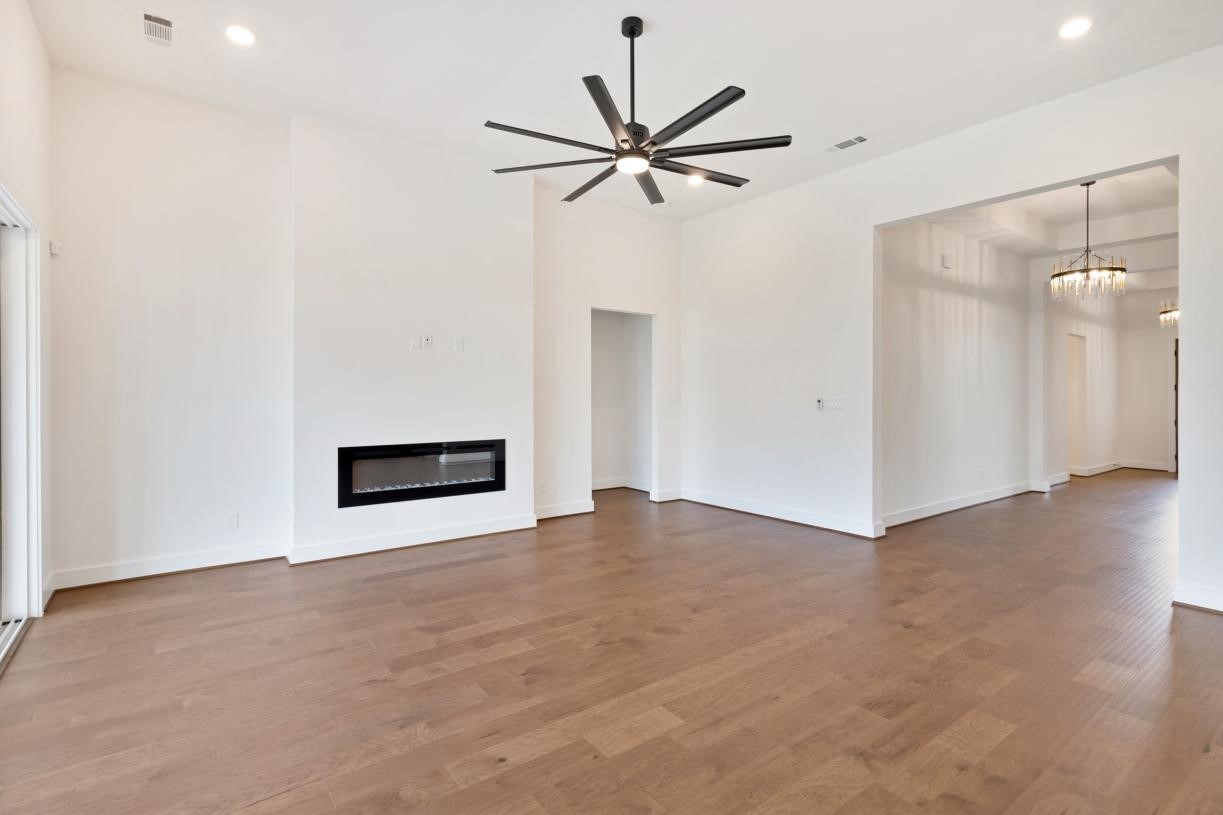 27827 Green Lake Property Photo 4