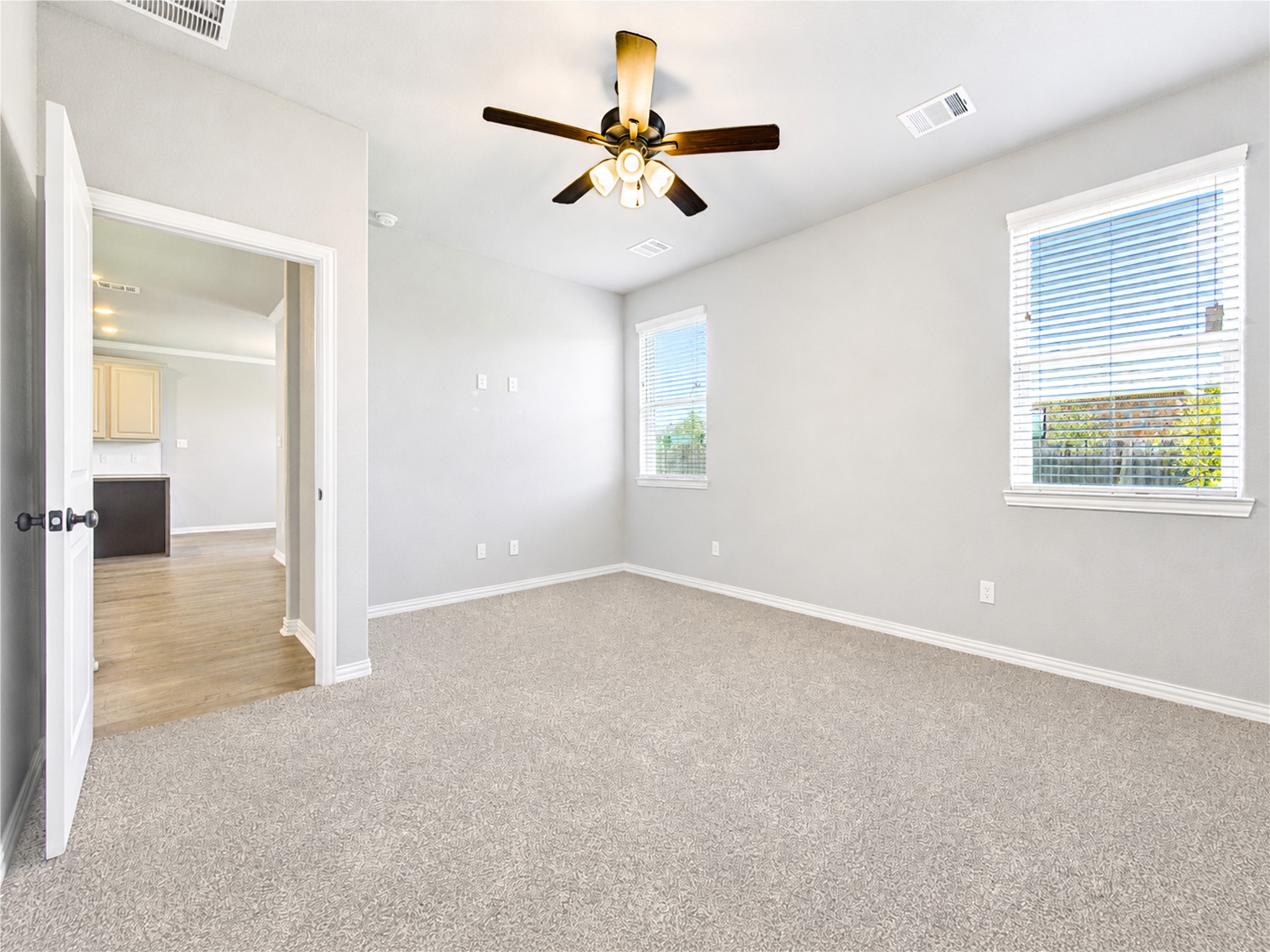 6205 Daytona Drive Property Photo 18