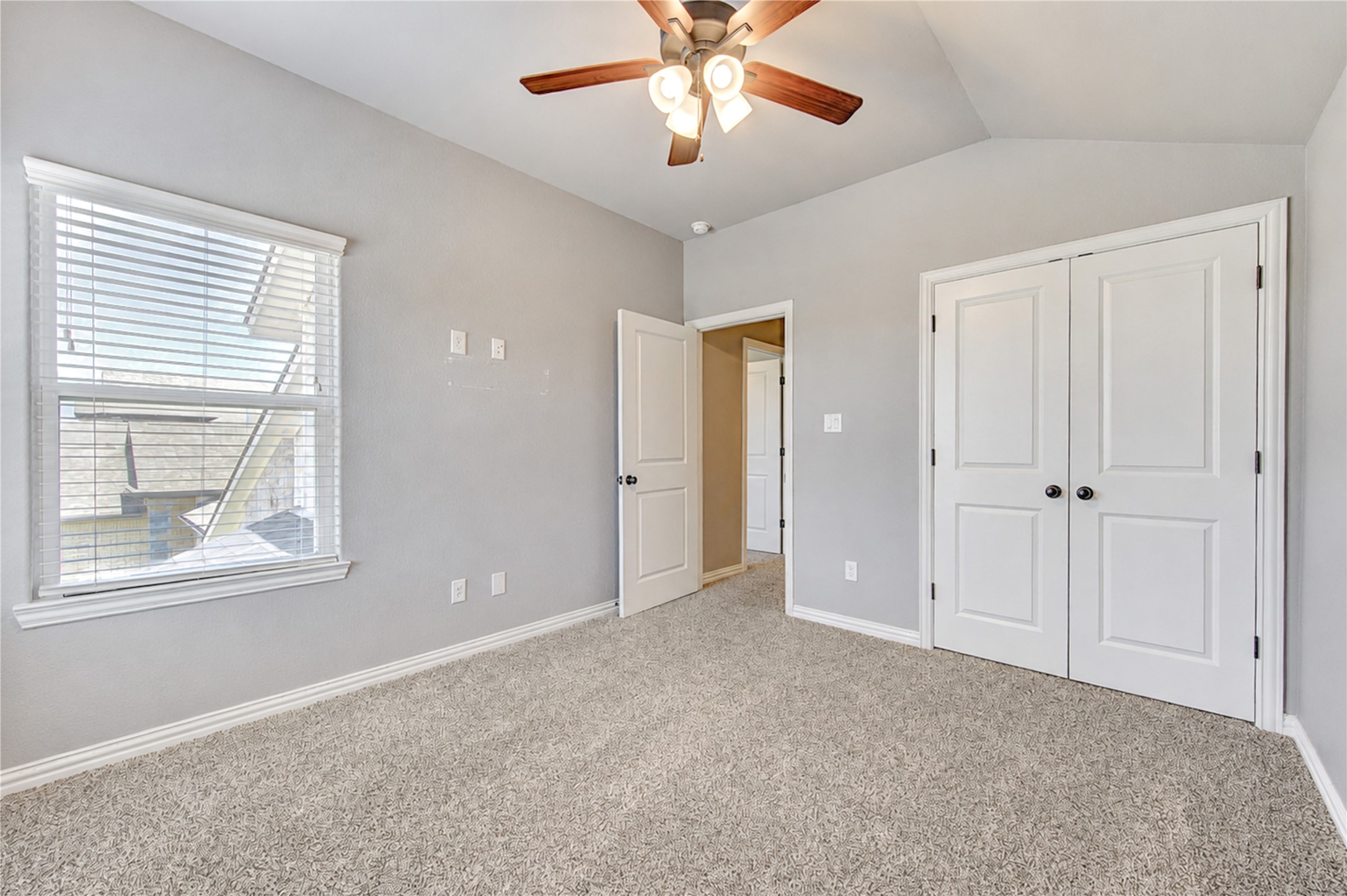 6205 Daytona Drive Property Photo 22