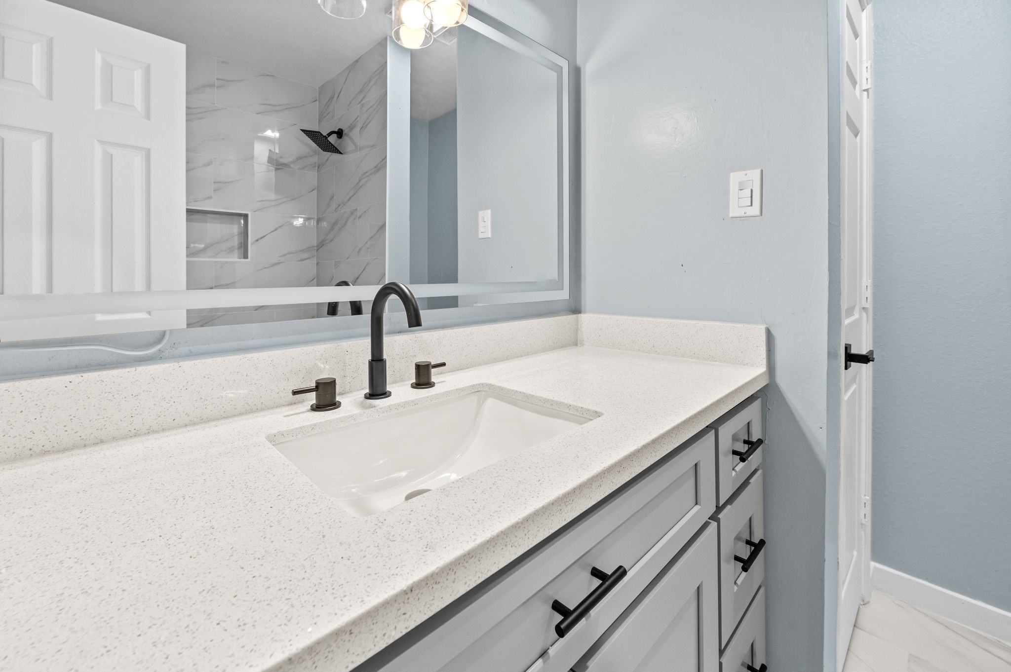 1908 Chelsea Court Property Photo 11