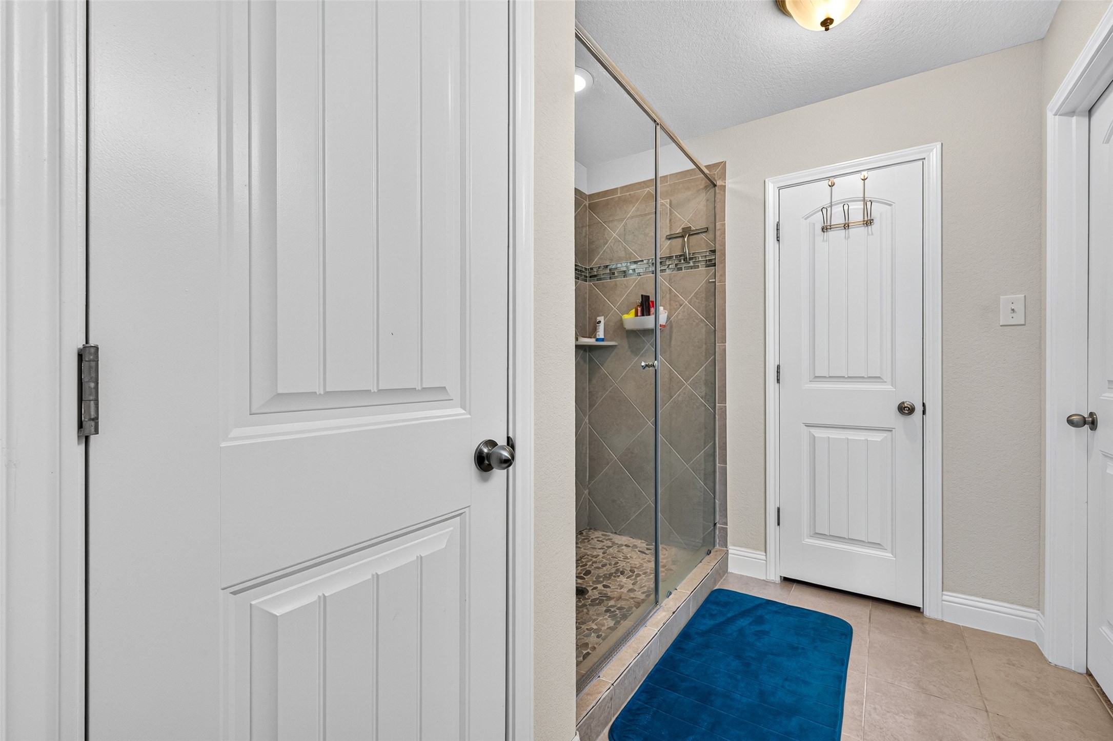 9710 Stratton Ridge Drive Property Photo 18