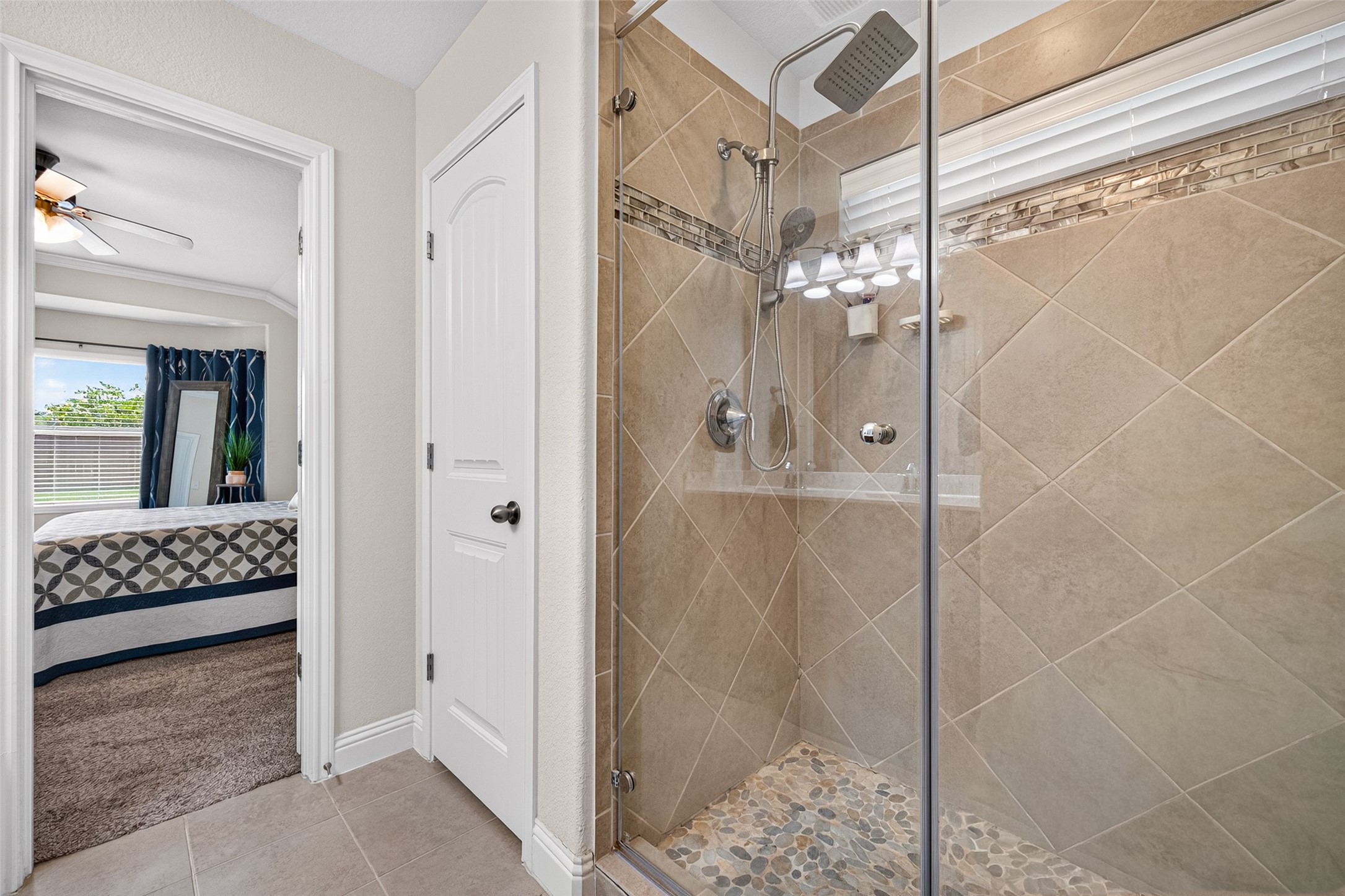 9710 Stratton Ridge Drive Property Photo 19