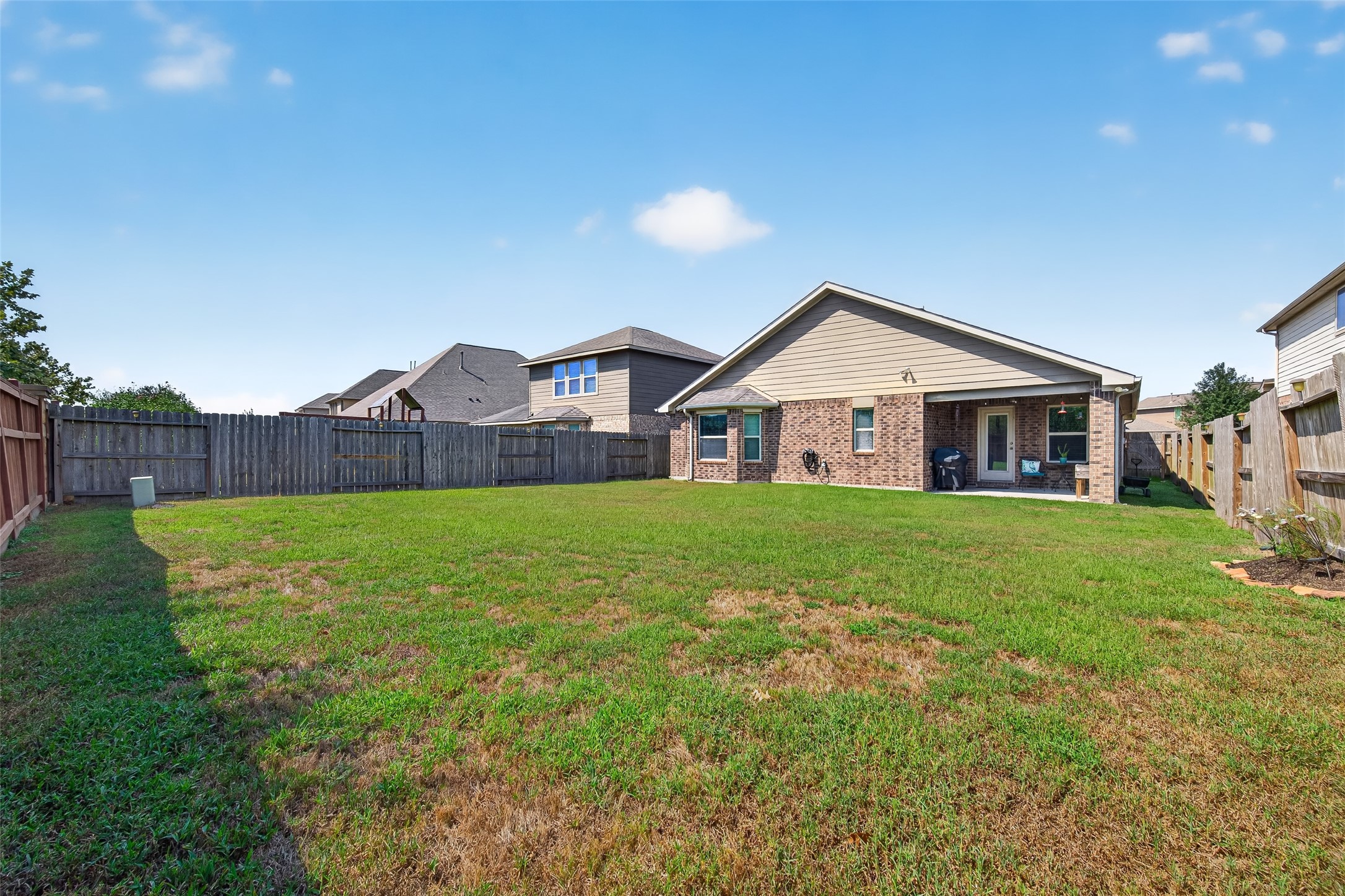 9710 Stratton Ridge Drive Property Photo 36