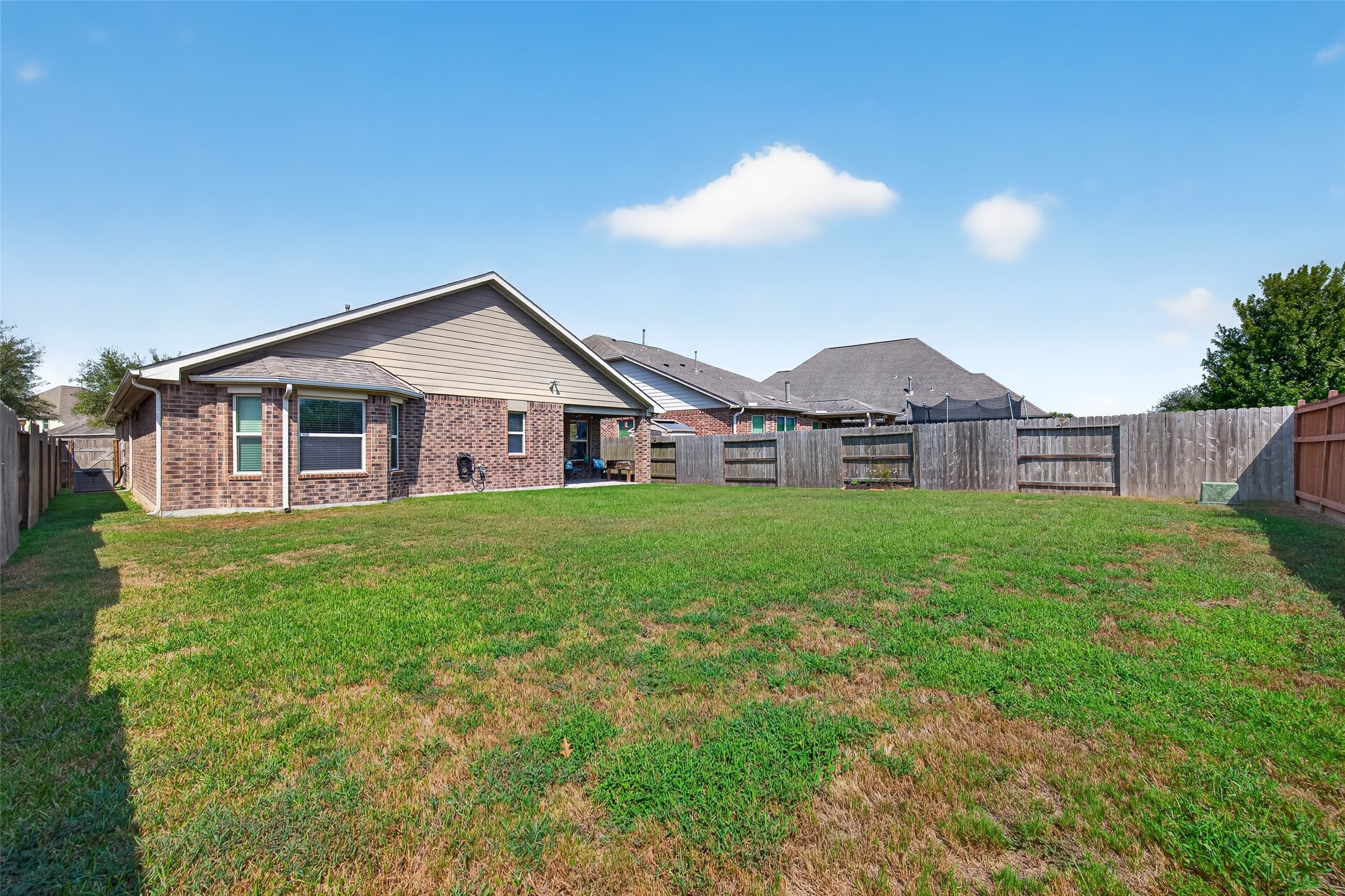 9710 Stratton Ridge Drive Property Photo 37