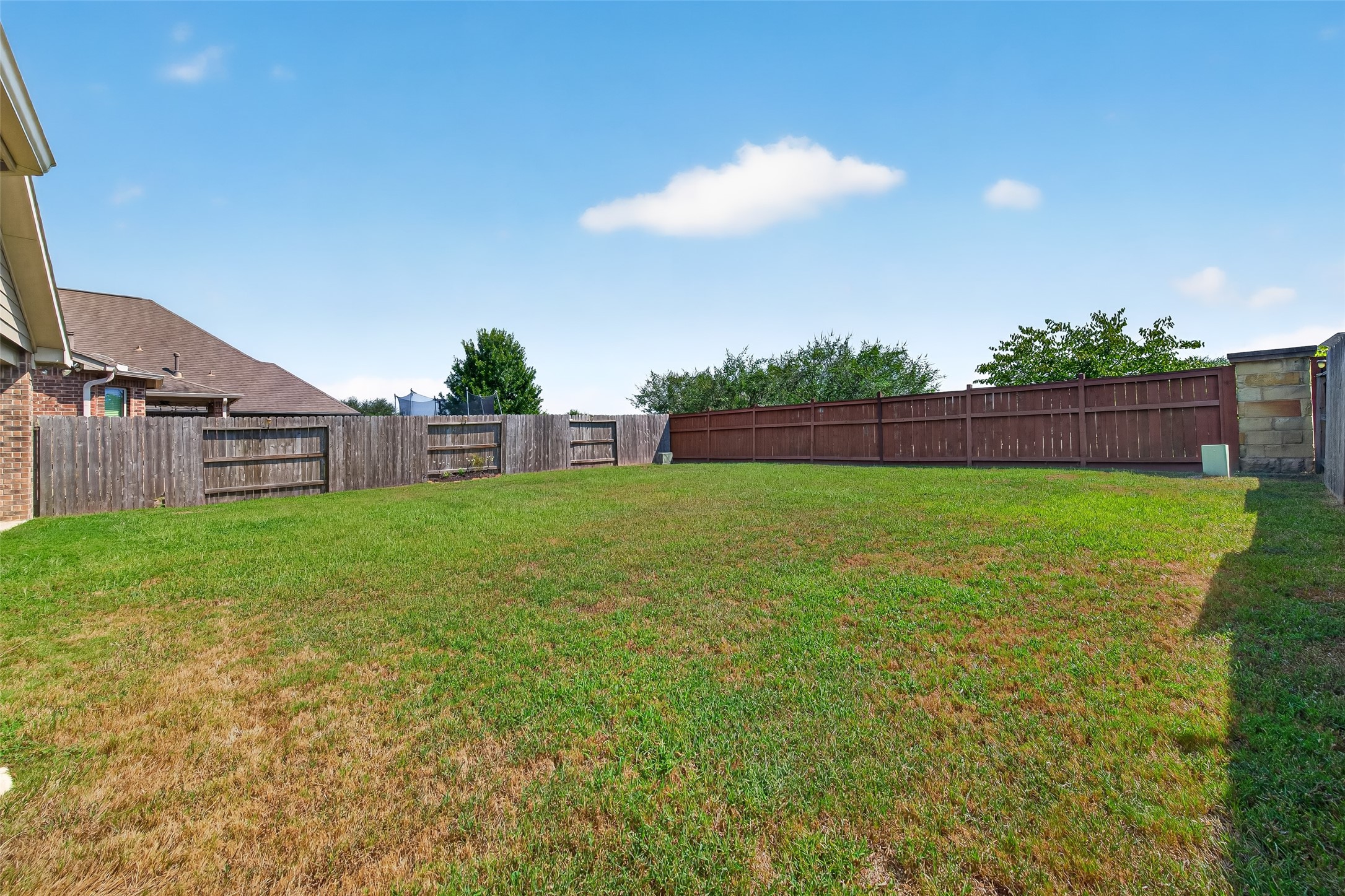 9710 Stratton Ridge Drive Property Photo 38