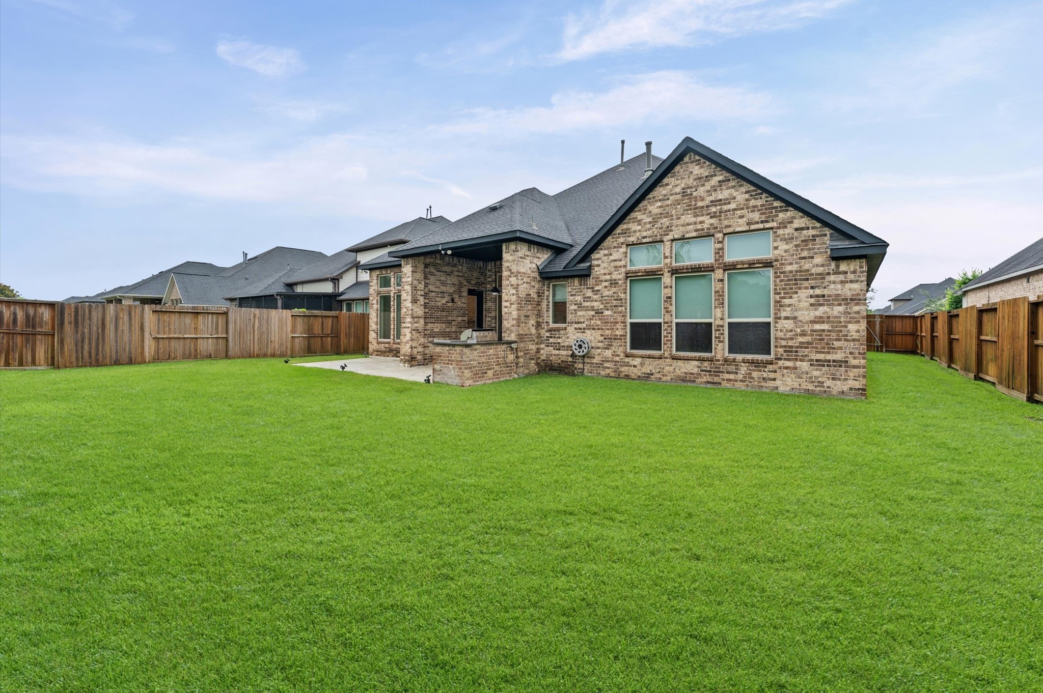2318 Brookdale Bend Drive Property Photo 4