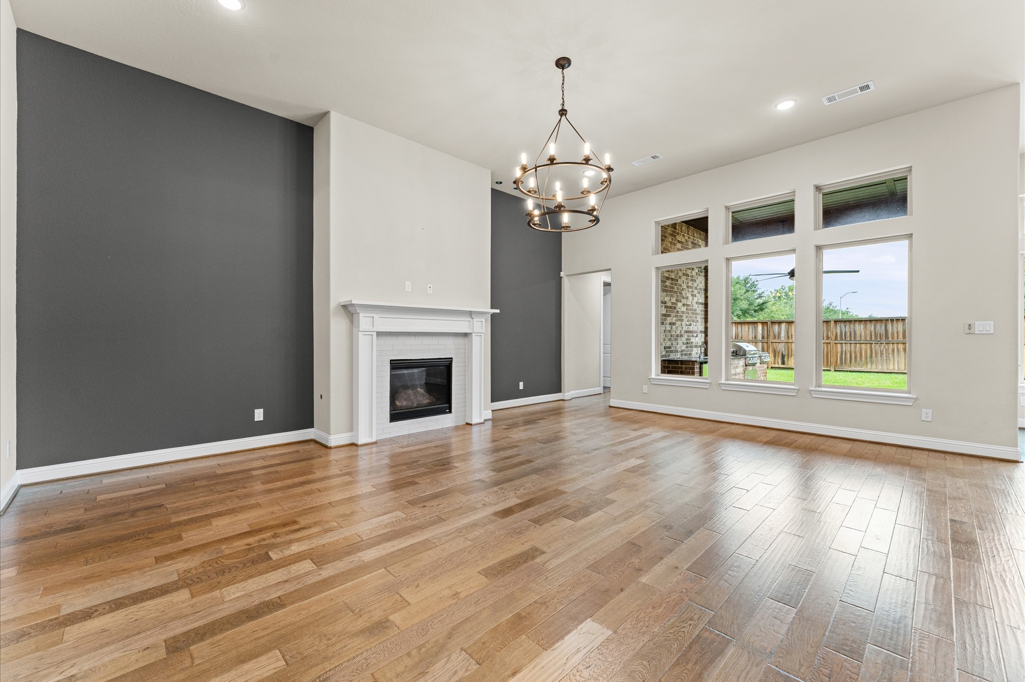 2318 Brookdale Bend Drive Property Photo 15