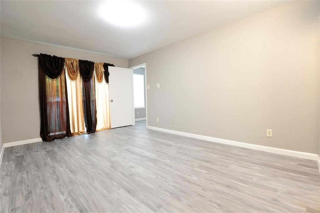 9700 Leawood Boulevard 2110 Property Photo 6