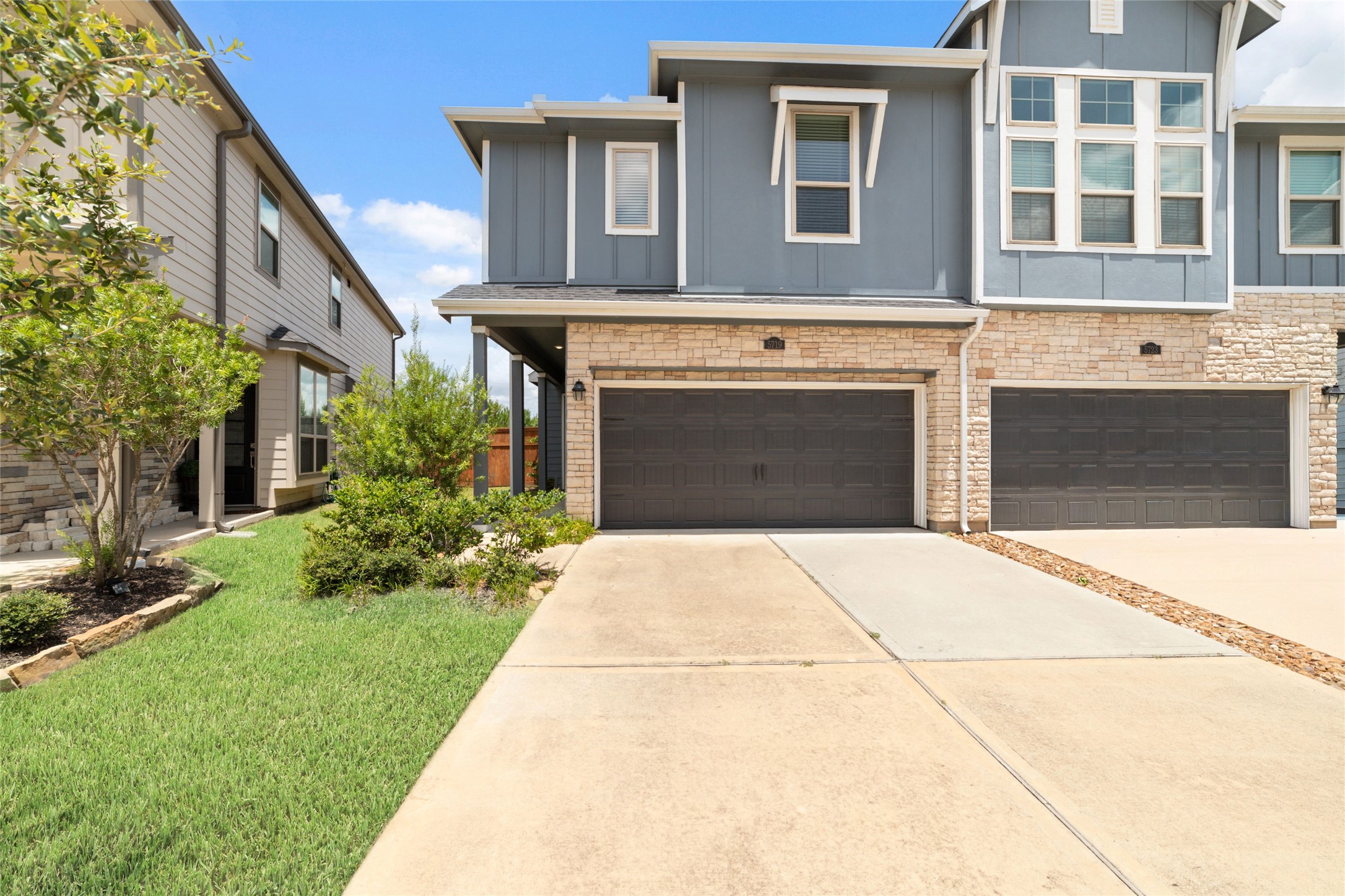 5719 Foggy Vine Court Property Photo