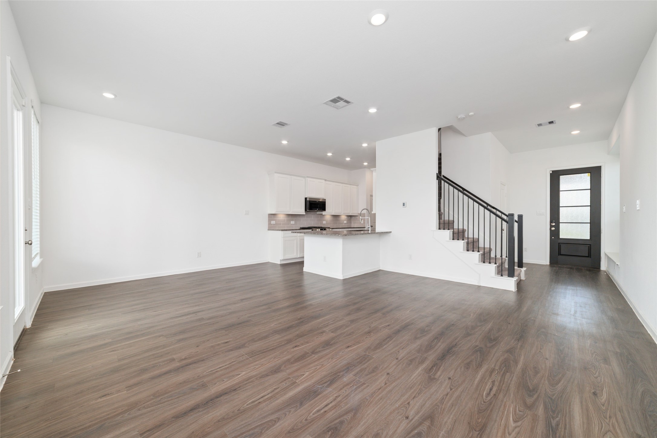 5719 Foggy Vine Court Property Photo 5