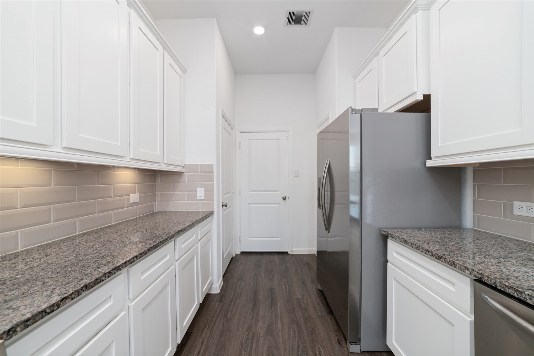 5719 Foggy Vine Court Property Photo 12