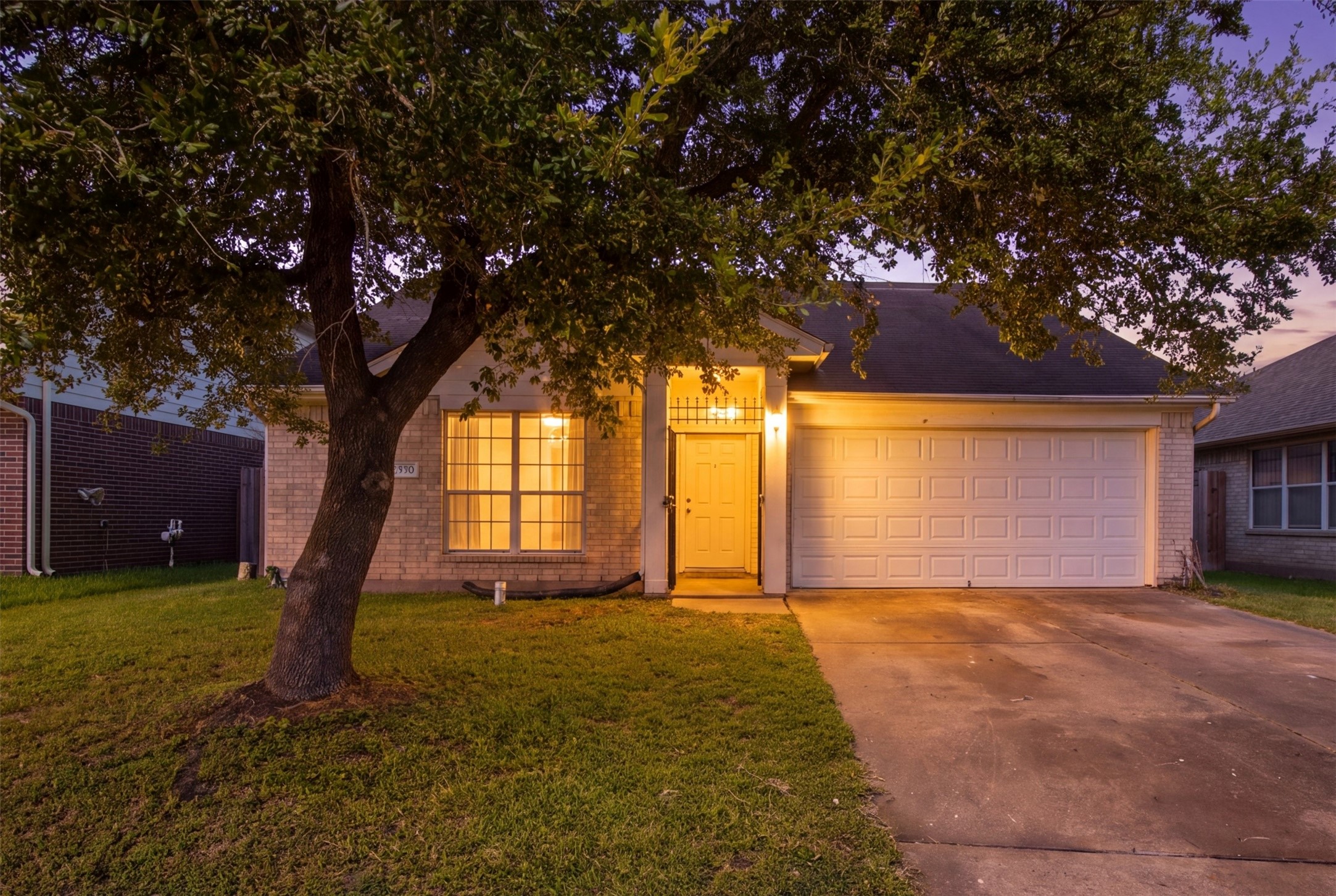 15738 Boonridge Road Property Photo 1