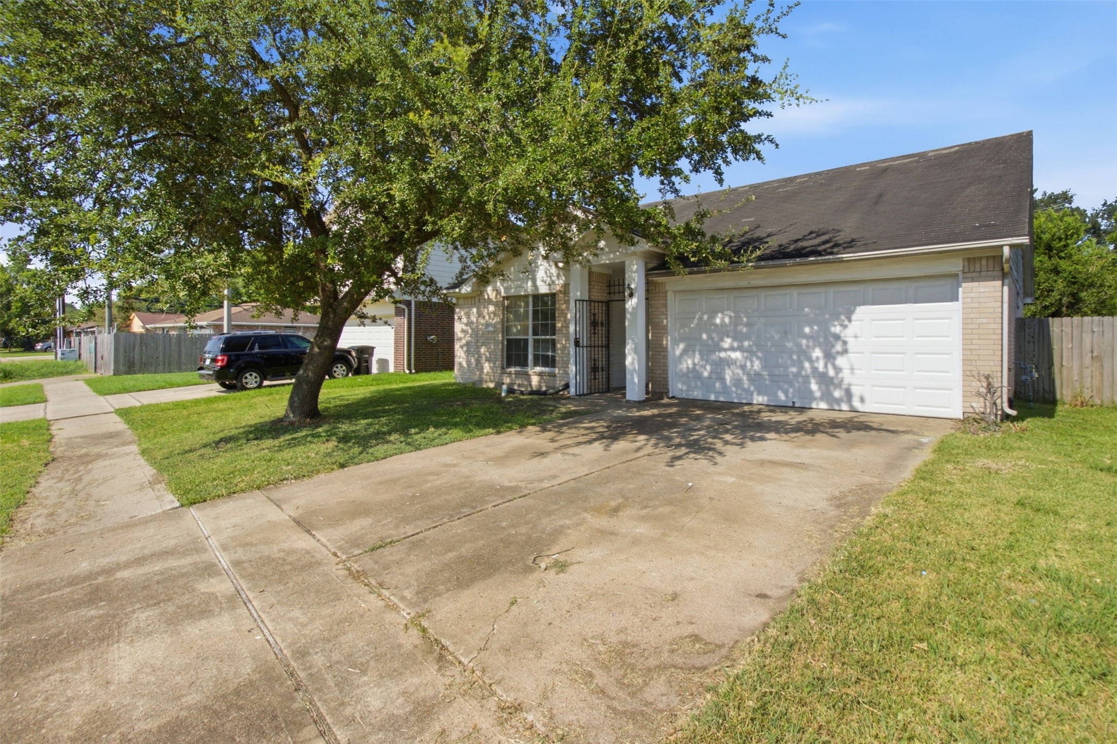 15738 Boonridge Road Property Photo 4