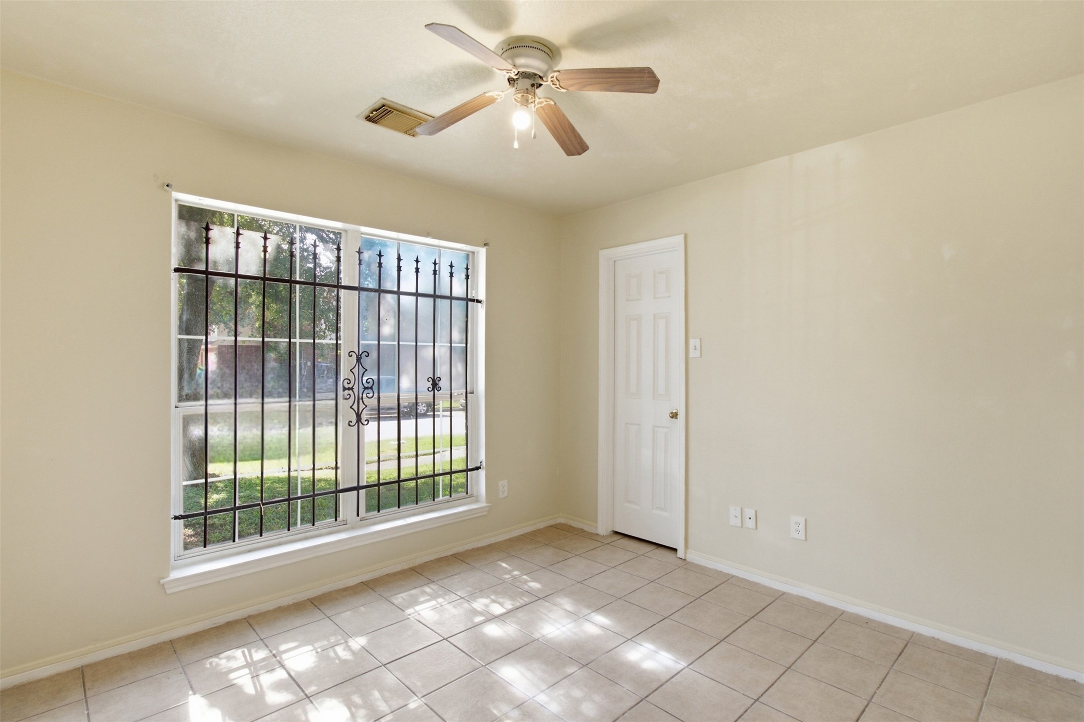 15738 Boonridge Road Property Photo 7