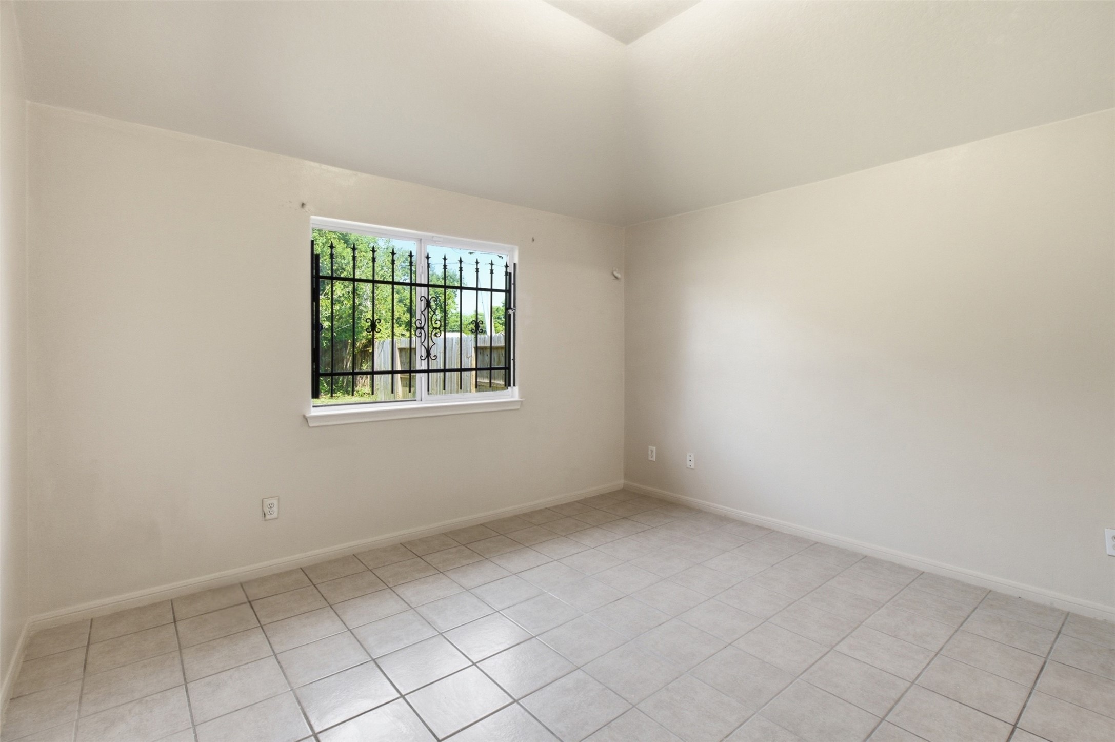15738 Boonridge Road Property Photo 17