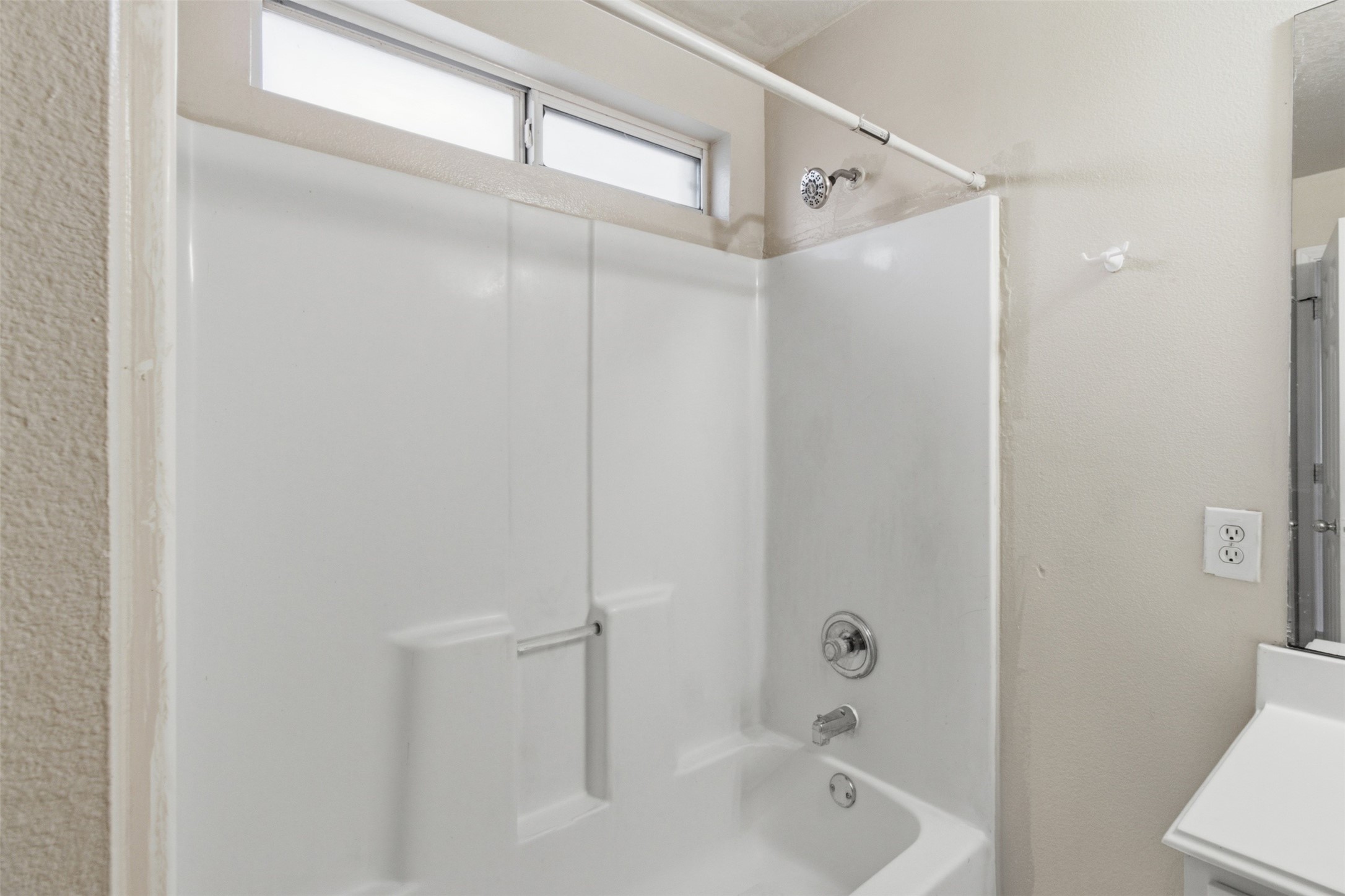 15738 Boonridge Road Property Photo 19