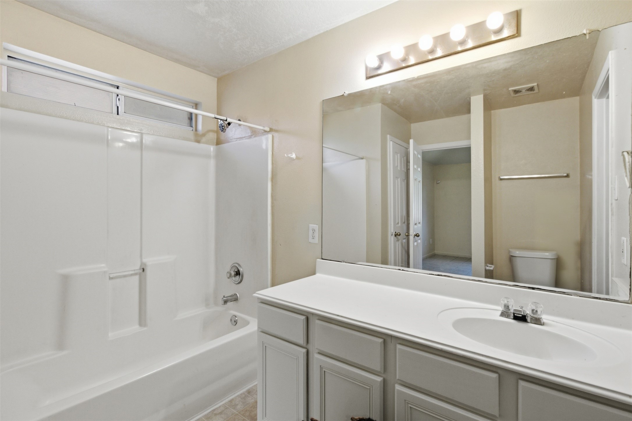 15738 Boonridge Road Property Photo 21