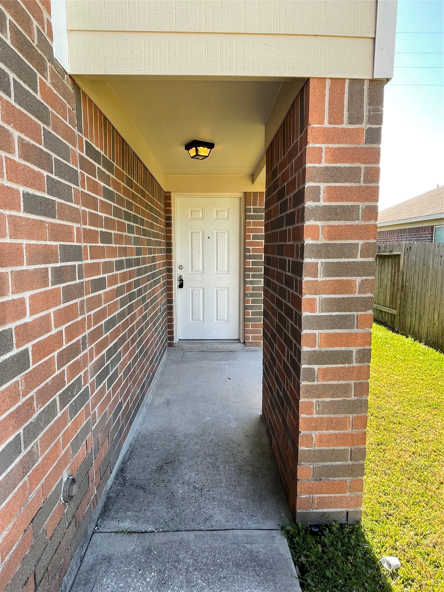 17918 Evergreen Trace Lane Property Photo 3