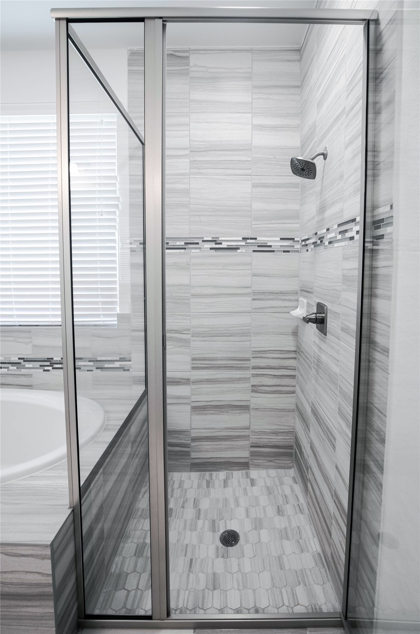 6307 Grand Drift Court Property Photo 14