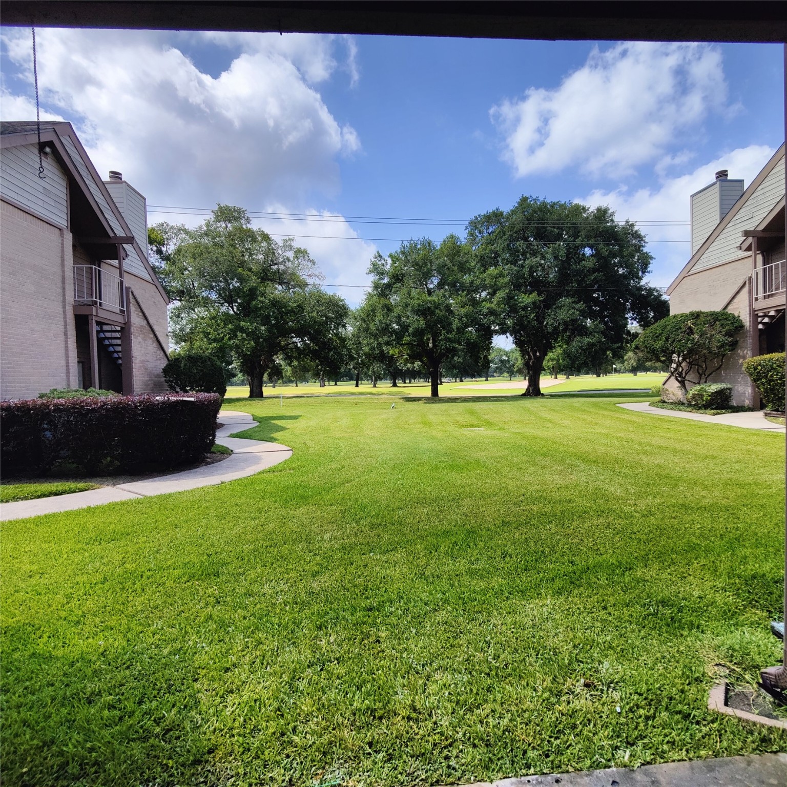 21 Real Estate Listings Main Image