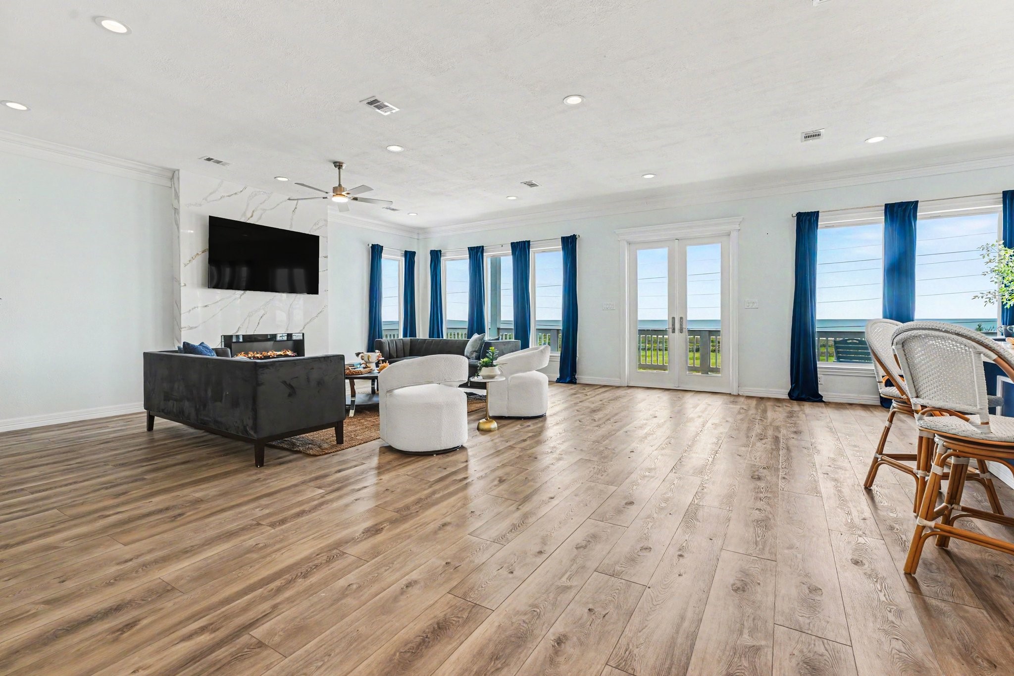 21818 San Luis Pass Road Property Photo 12