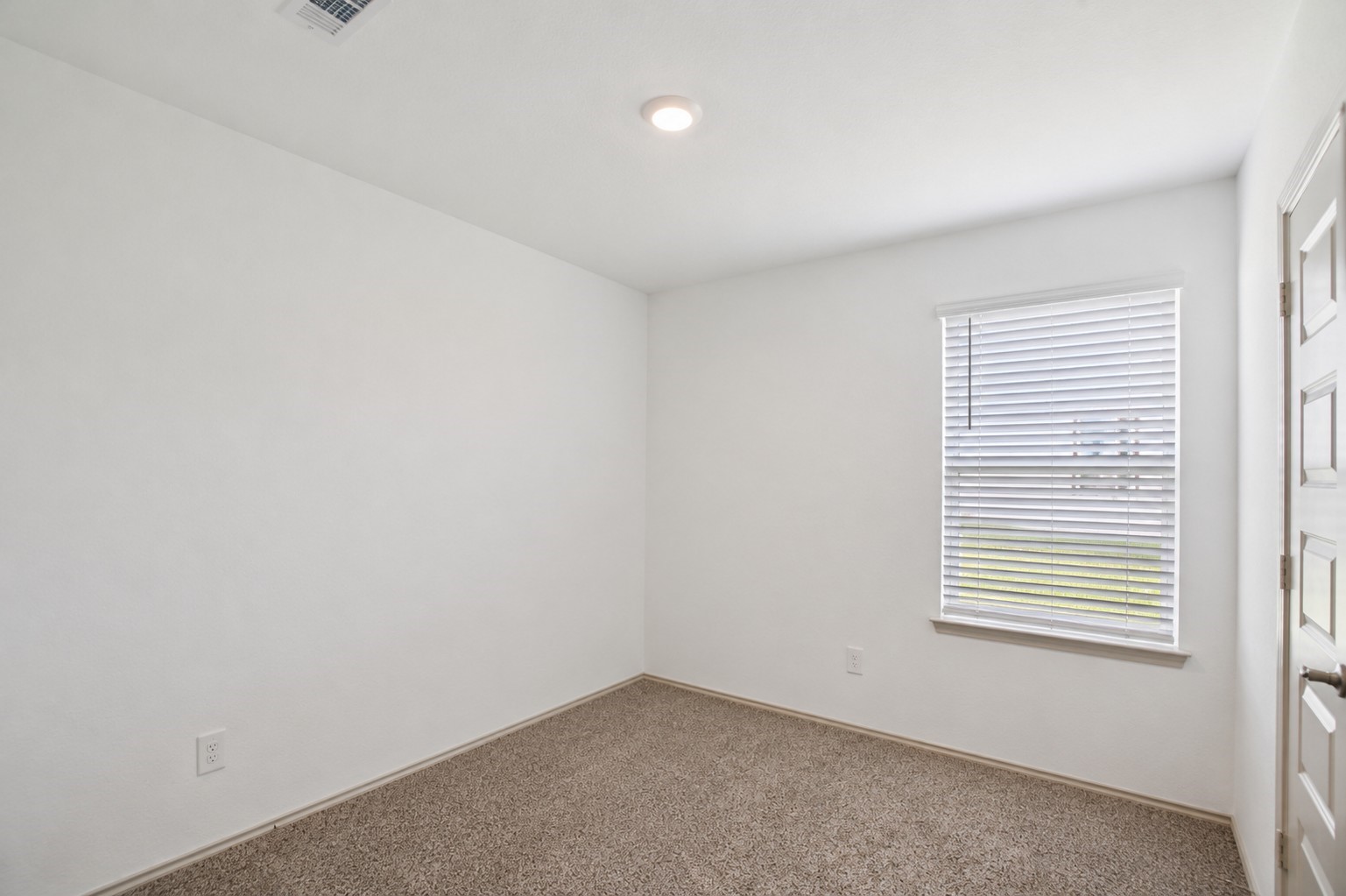 1279 Thornbird Trail Property Photo 32