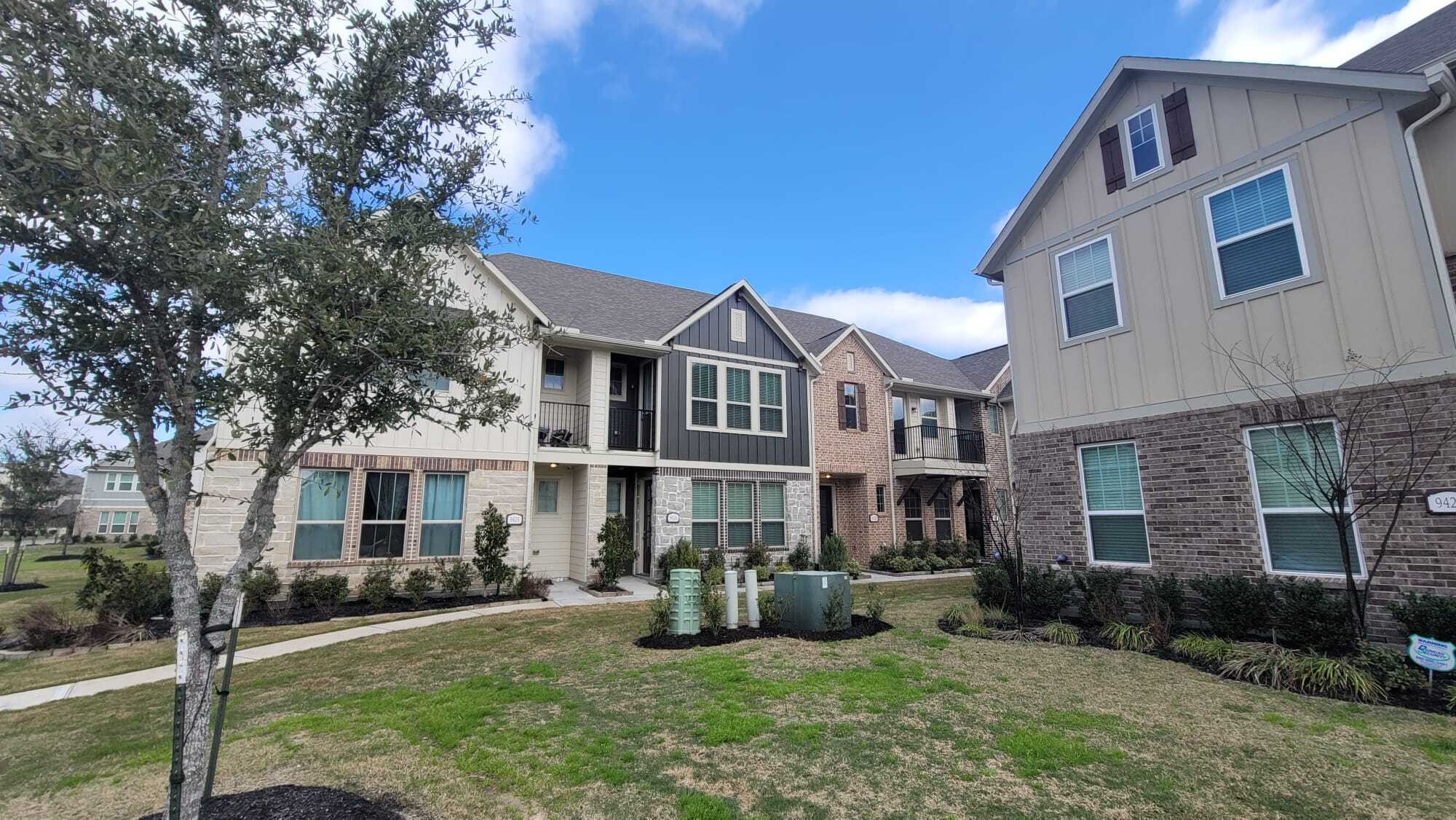 9426 Caddo Ridge Lane Property Photo 2