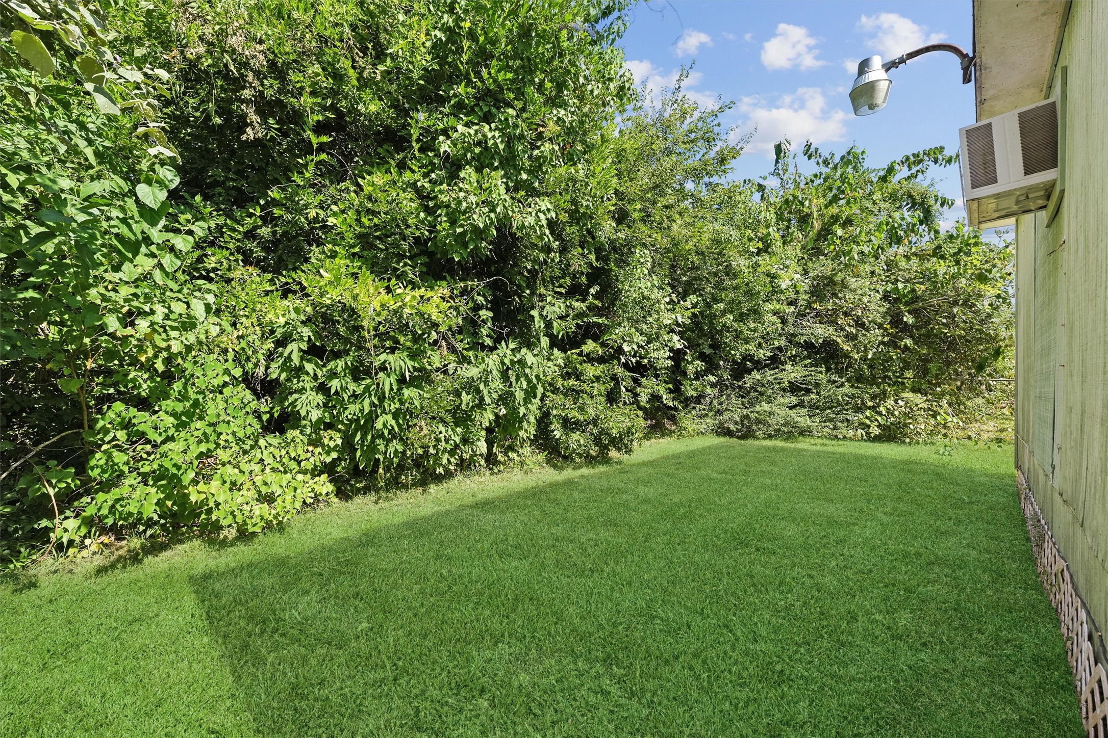 121 Lake Road Property Photo 24