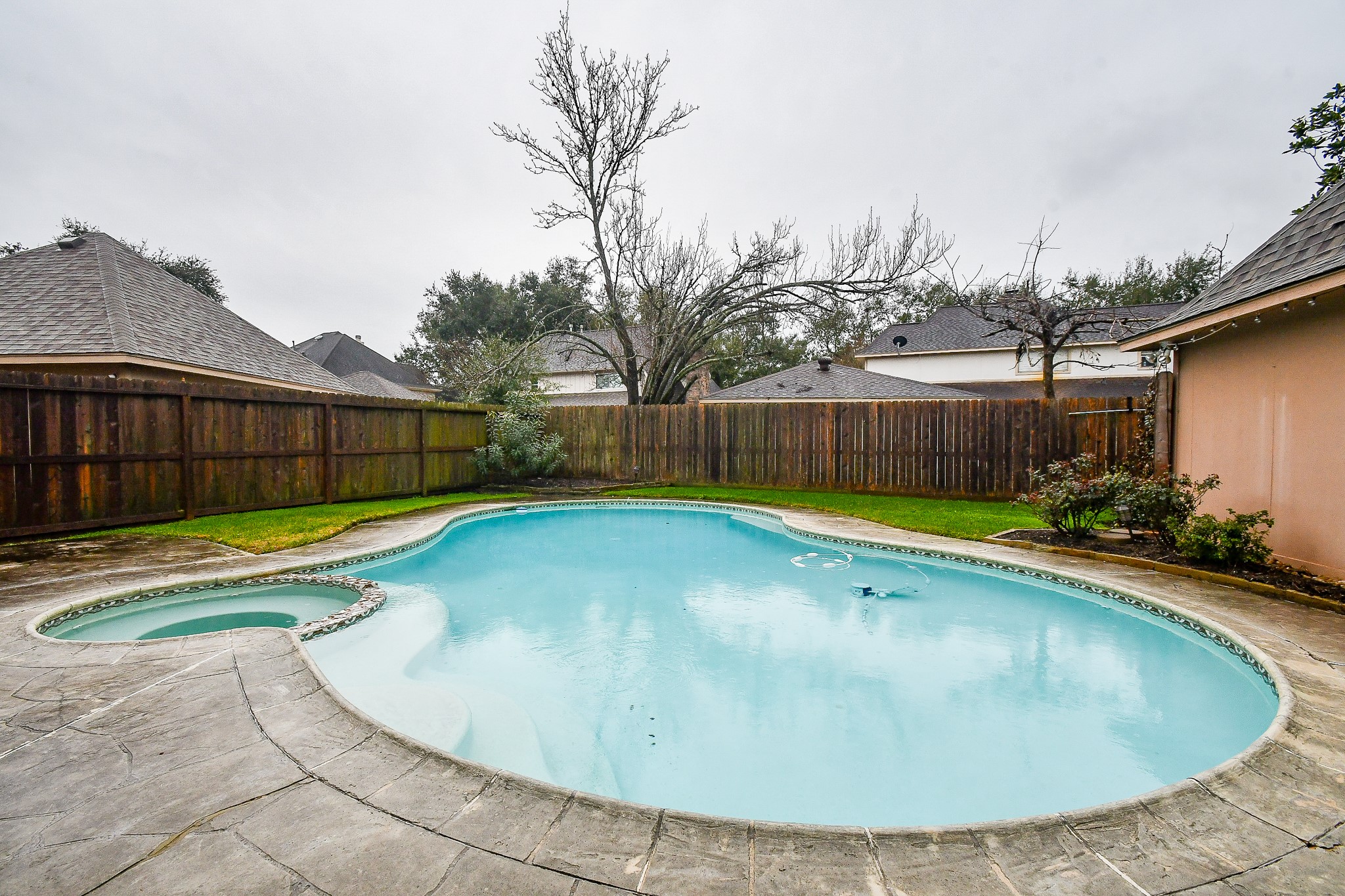 1014 Goldfinch Avenue Property Photo 2
