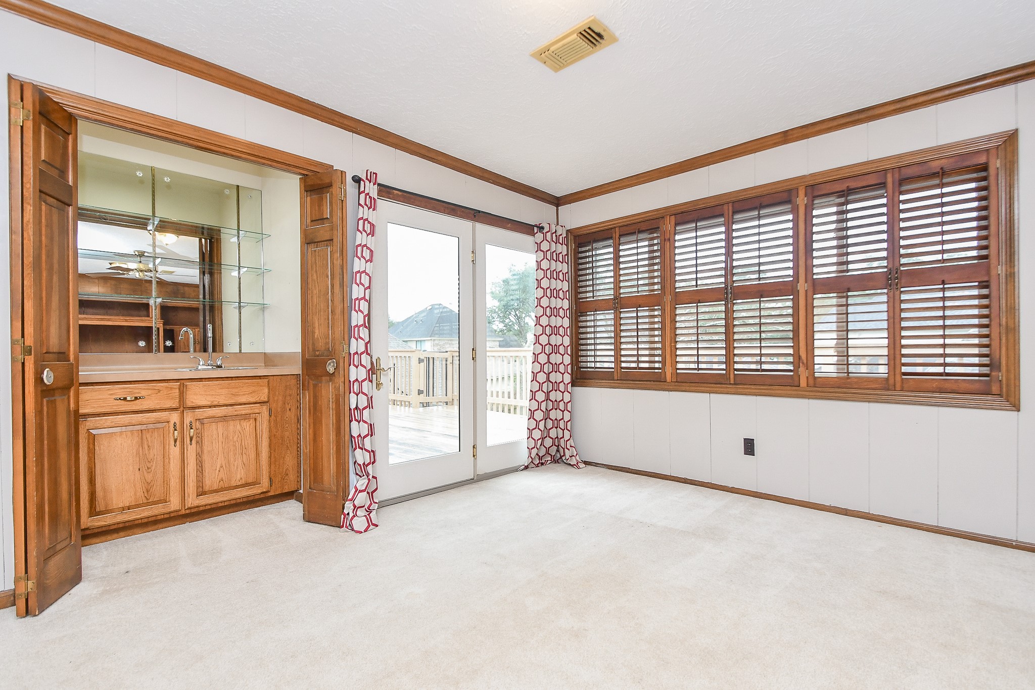 1014 Goldfinch Avenue Property Photo 21