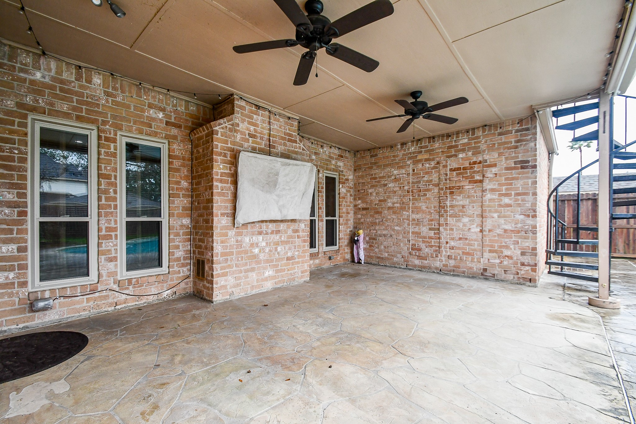 1014 Goldfinch Avenue Property Photo 25