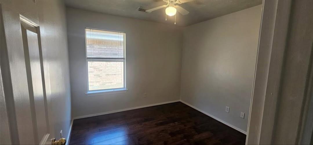 21535 Pepperberry Trail Property Photo 6