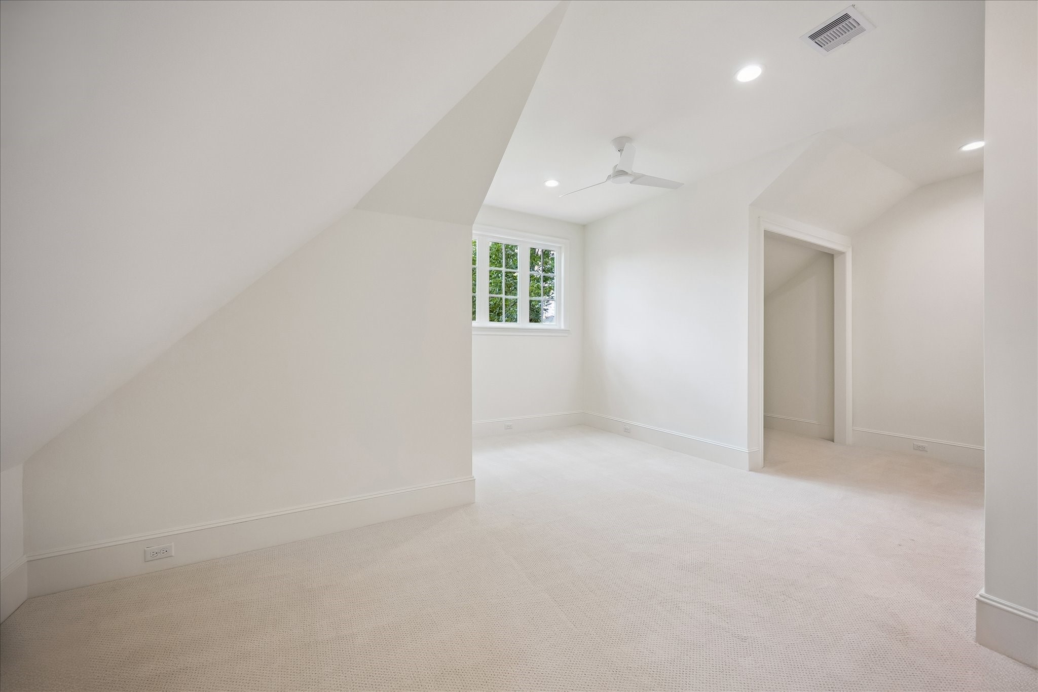 1618 Ronson Road Property Photo 32