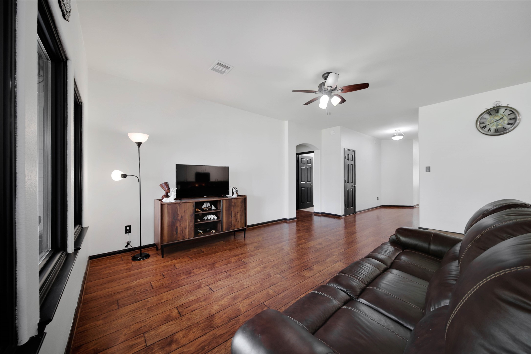 614 Linden Manor Court Property Photo 7