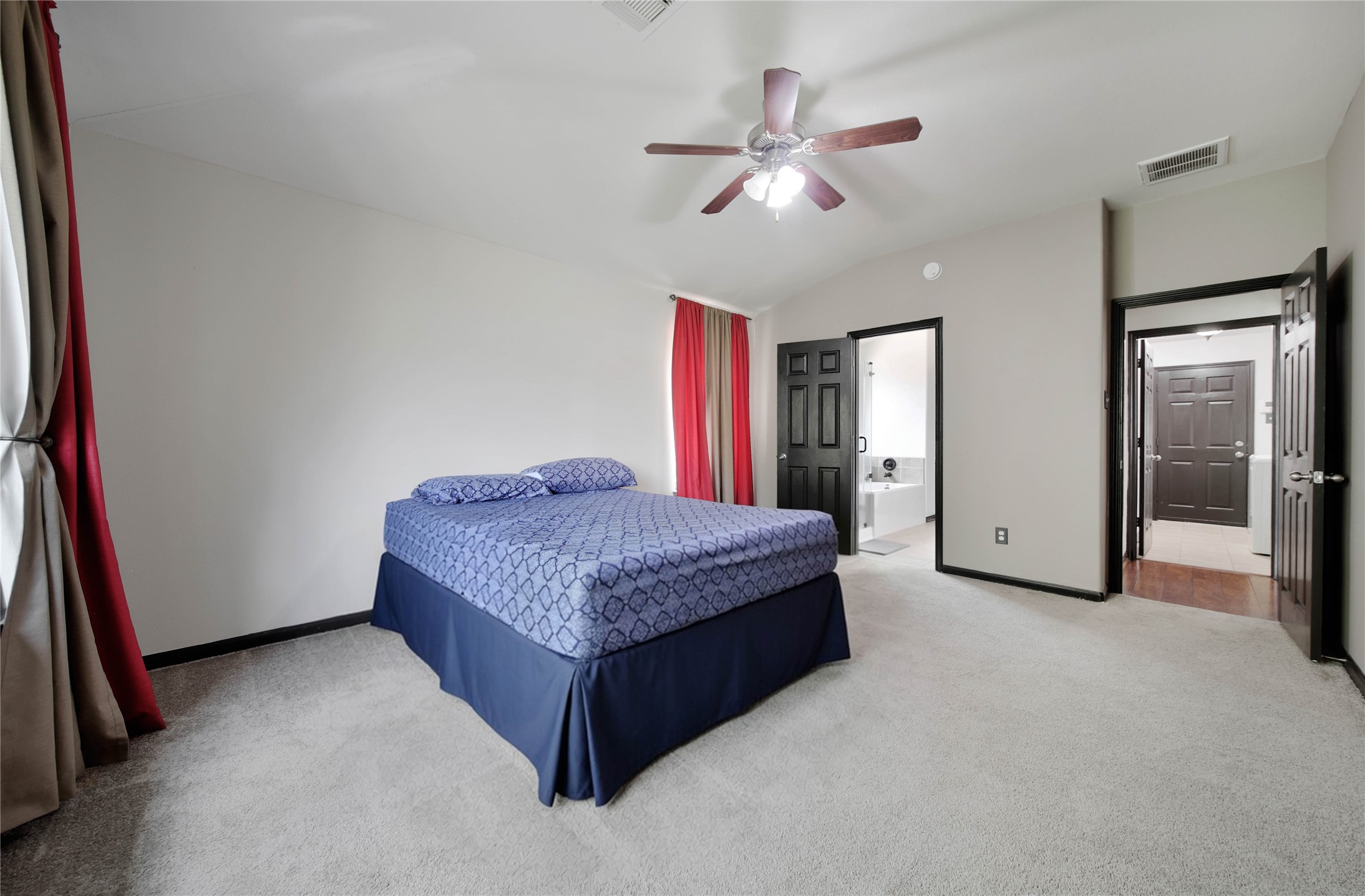 614 Linden Manor Court Property Photo 15