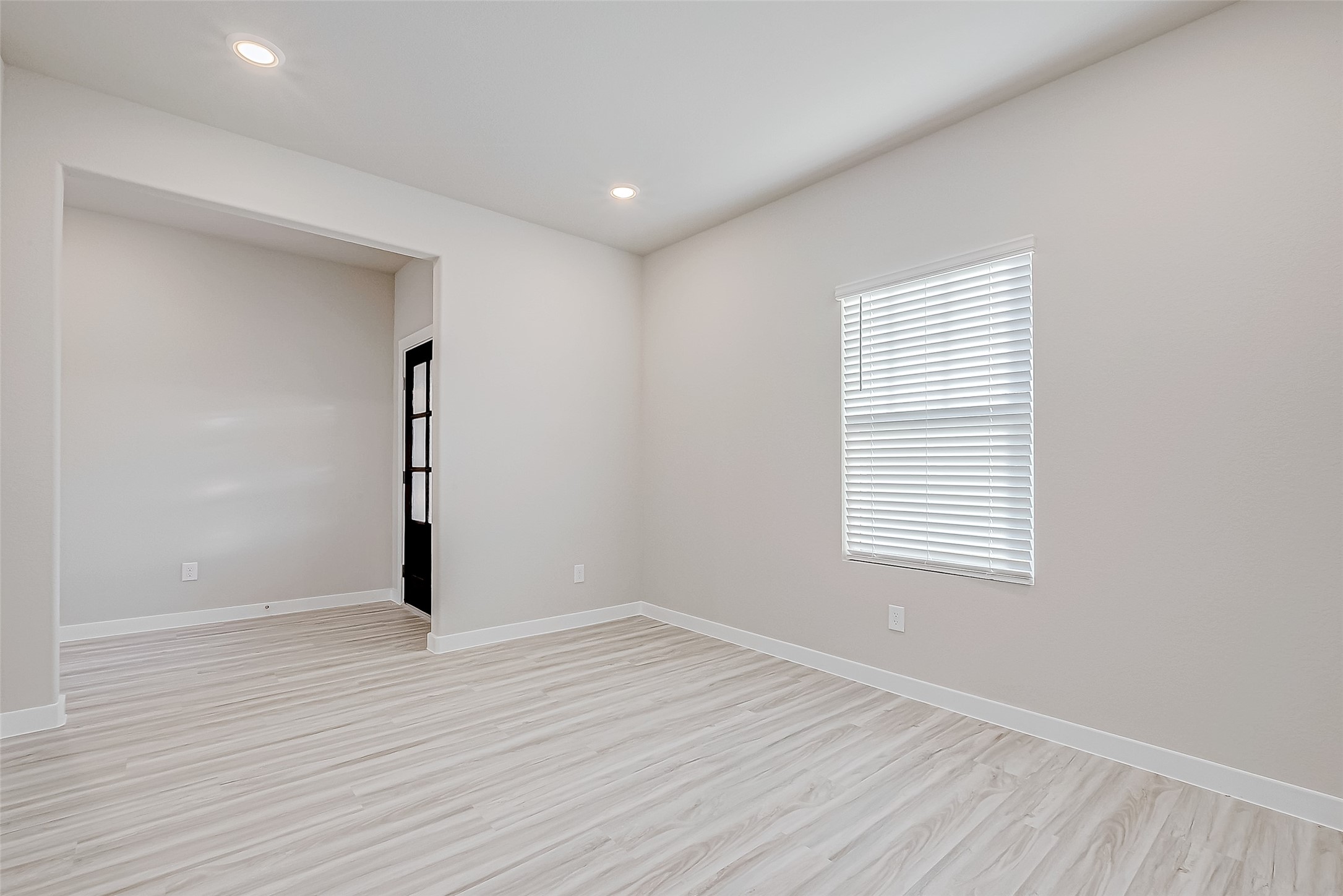 6343 Buffalo Bend Lane Property Photo 5
