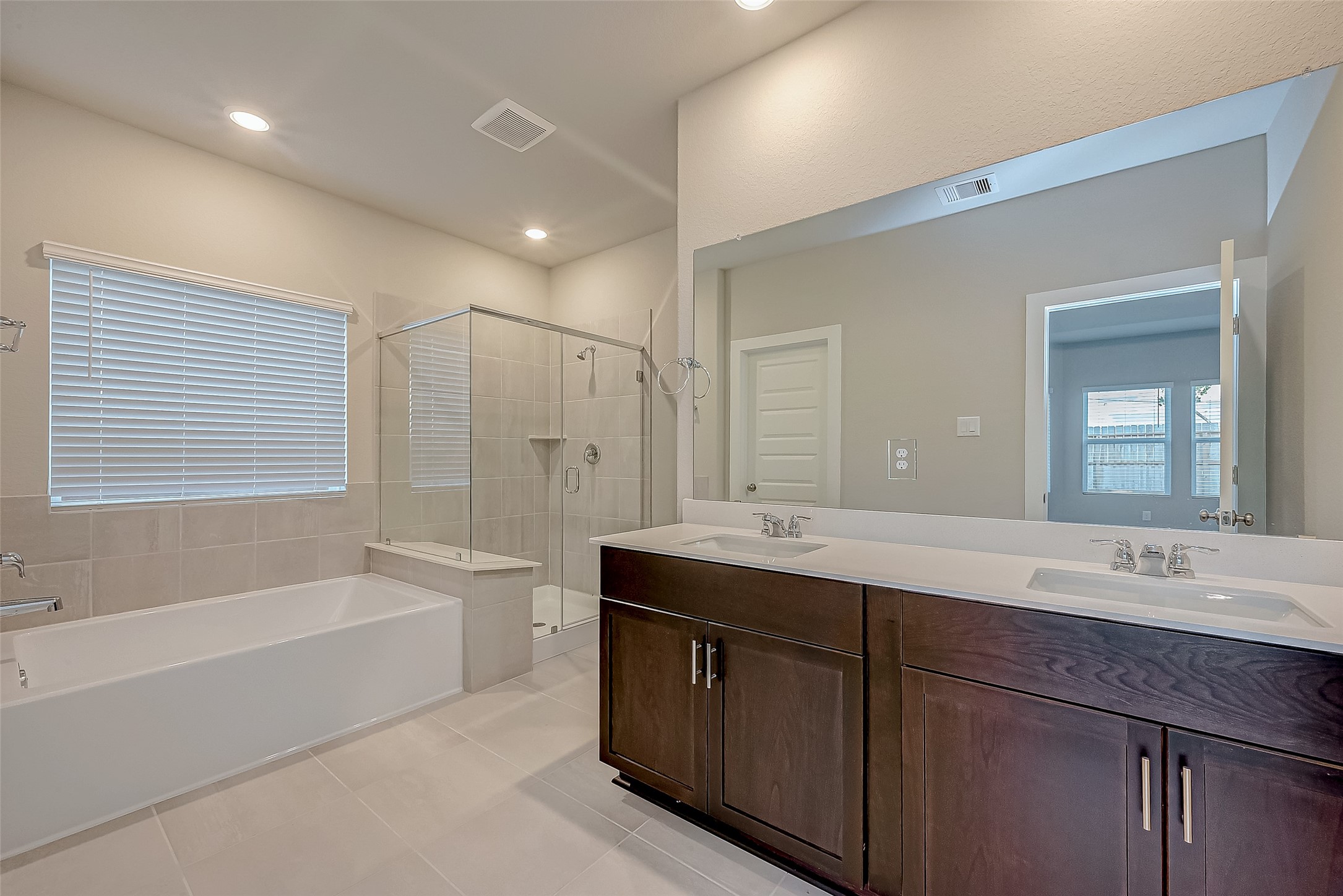6343 Buffalo Bend Lane Property Photo 24