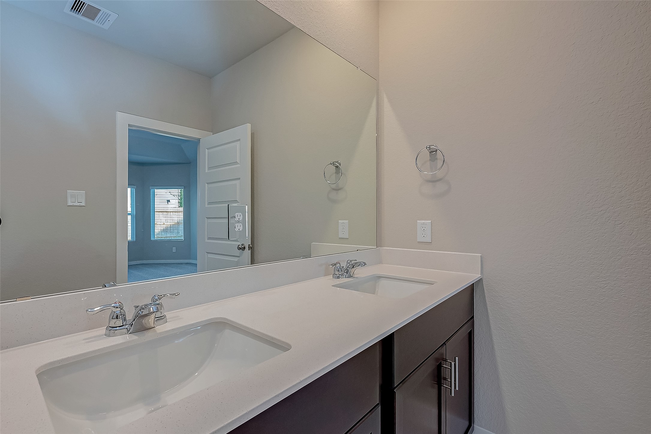 6343 Buffalo Bend Lane Property Photo 25