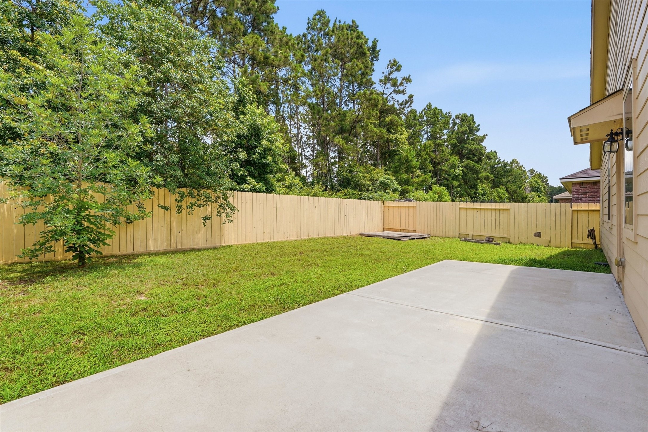 18025 Atwood Mill Drive Property Photo 25