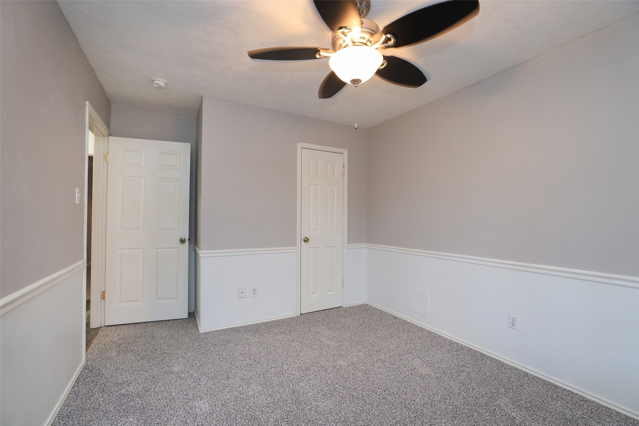 9130 Kirkleigh Street Property Photo 23