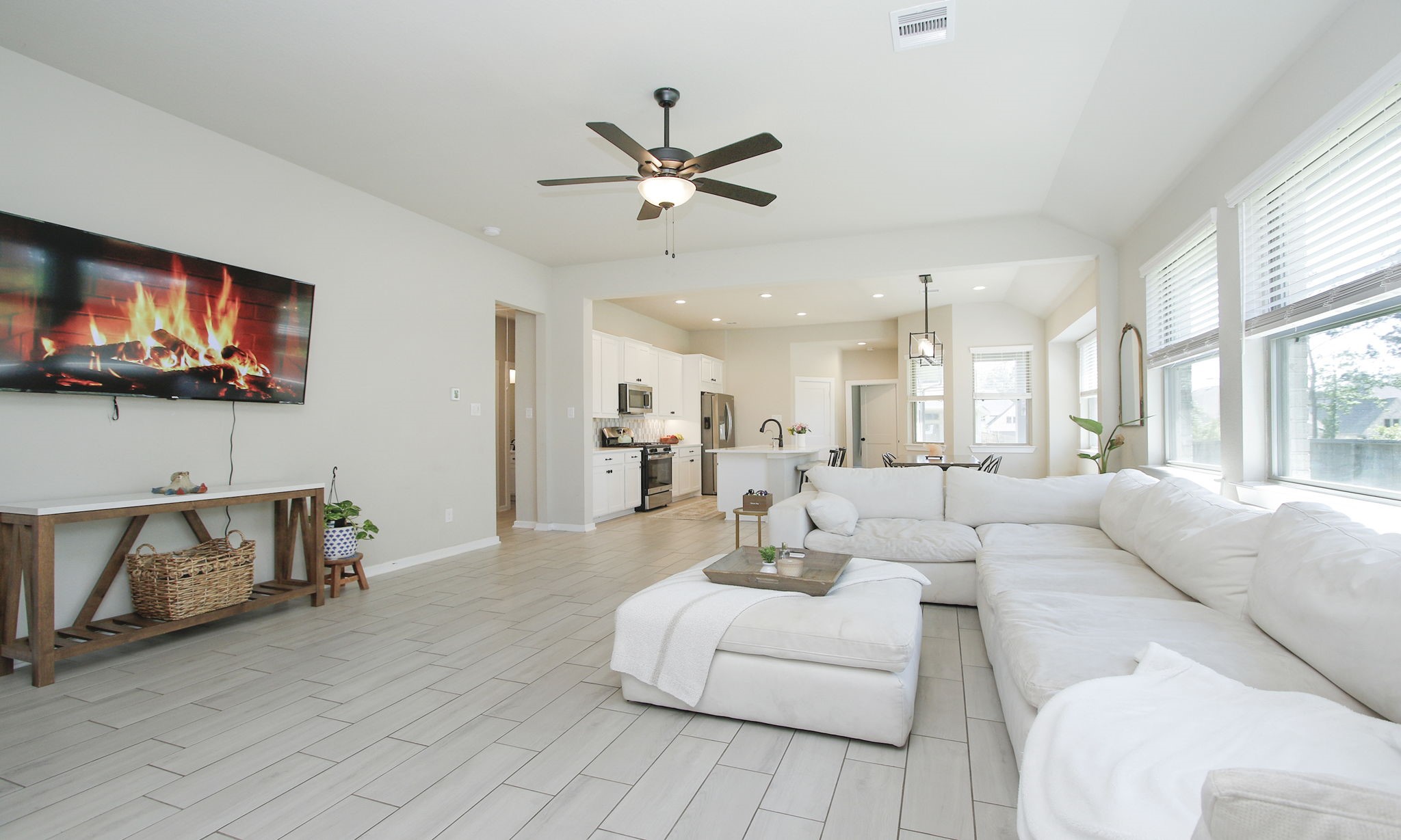 320 Rise Lane Property Photo 8