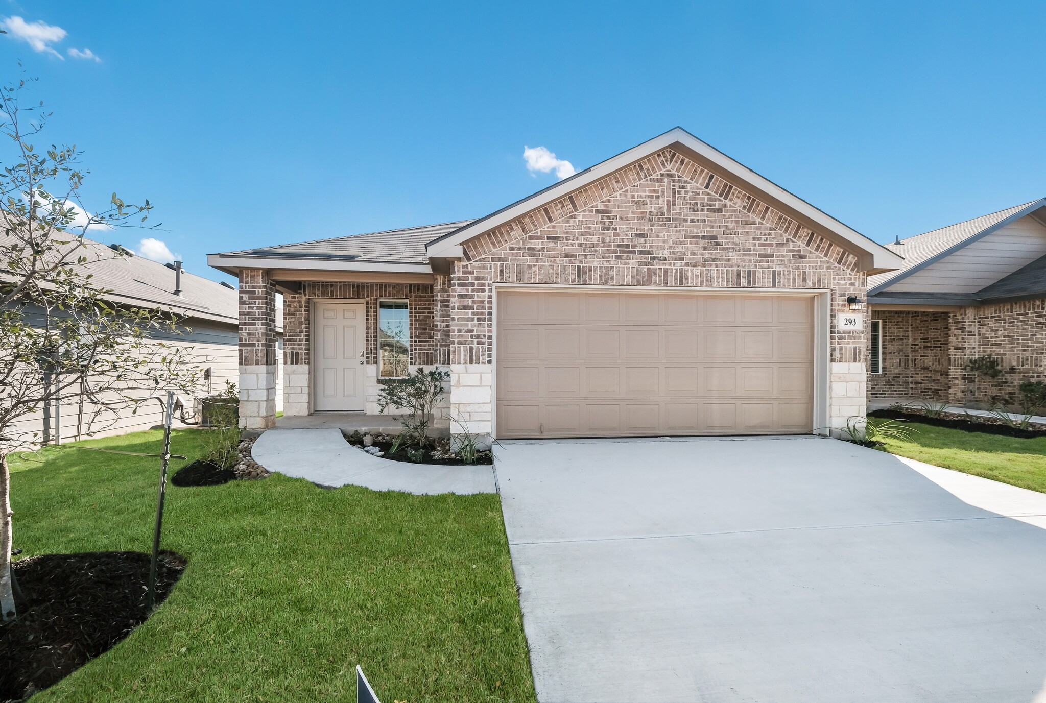 7906 Lavender Jade Property Photo 1