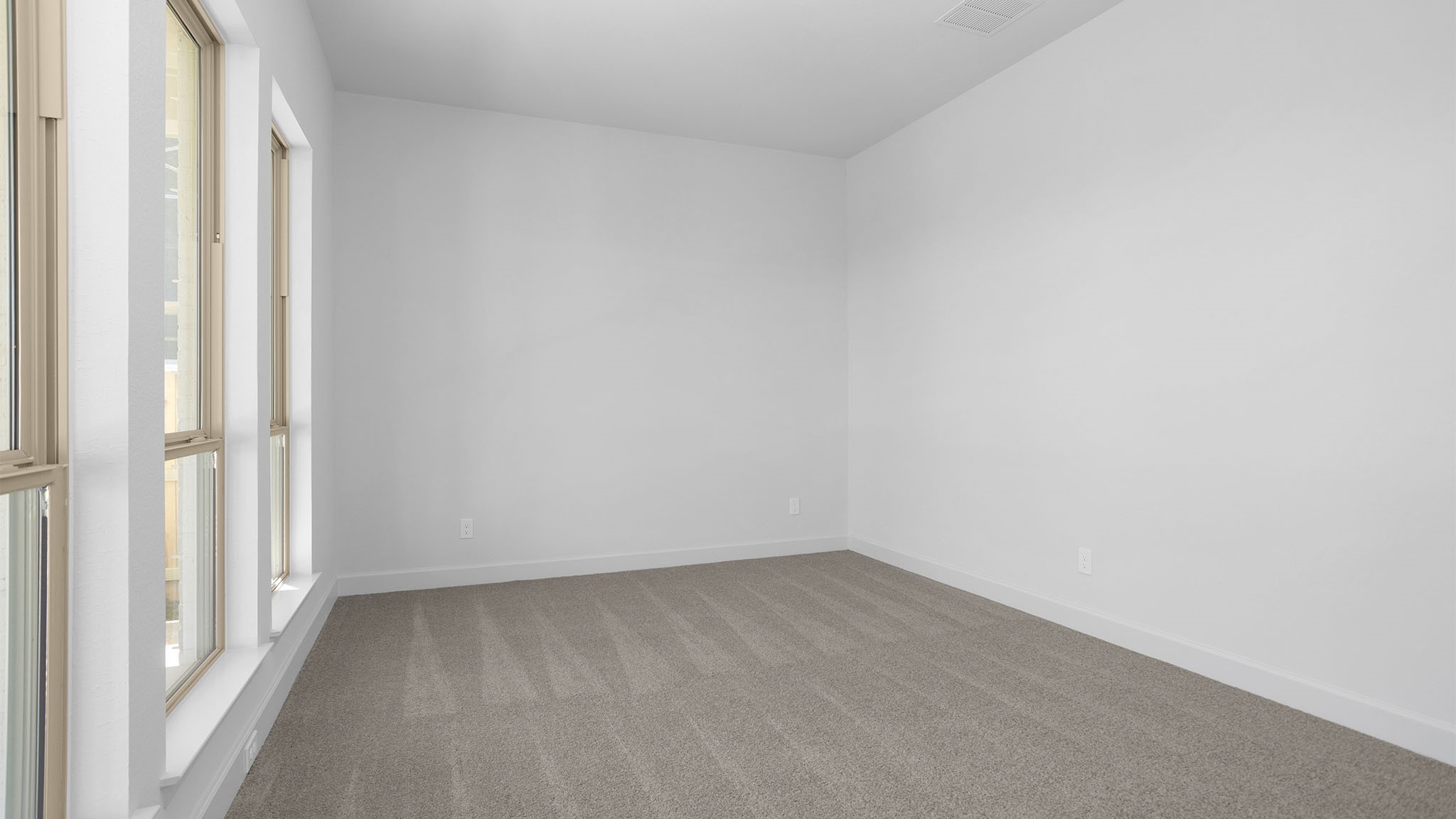 9011 Boardwalk Place Property Photo 10