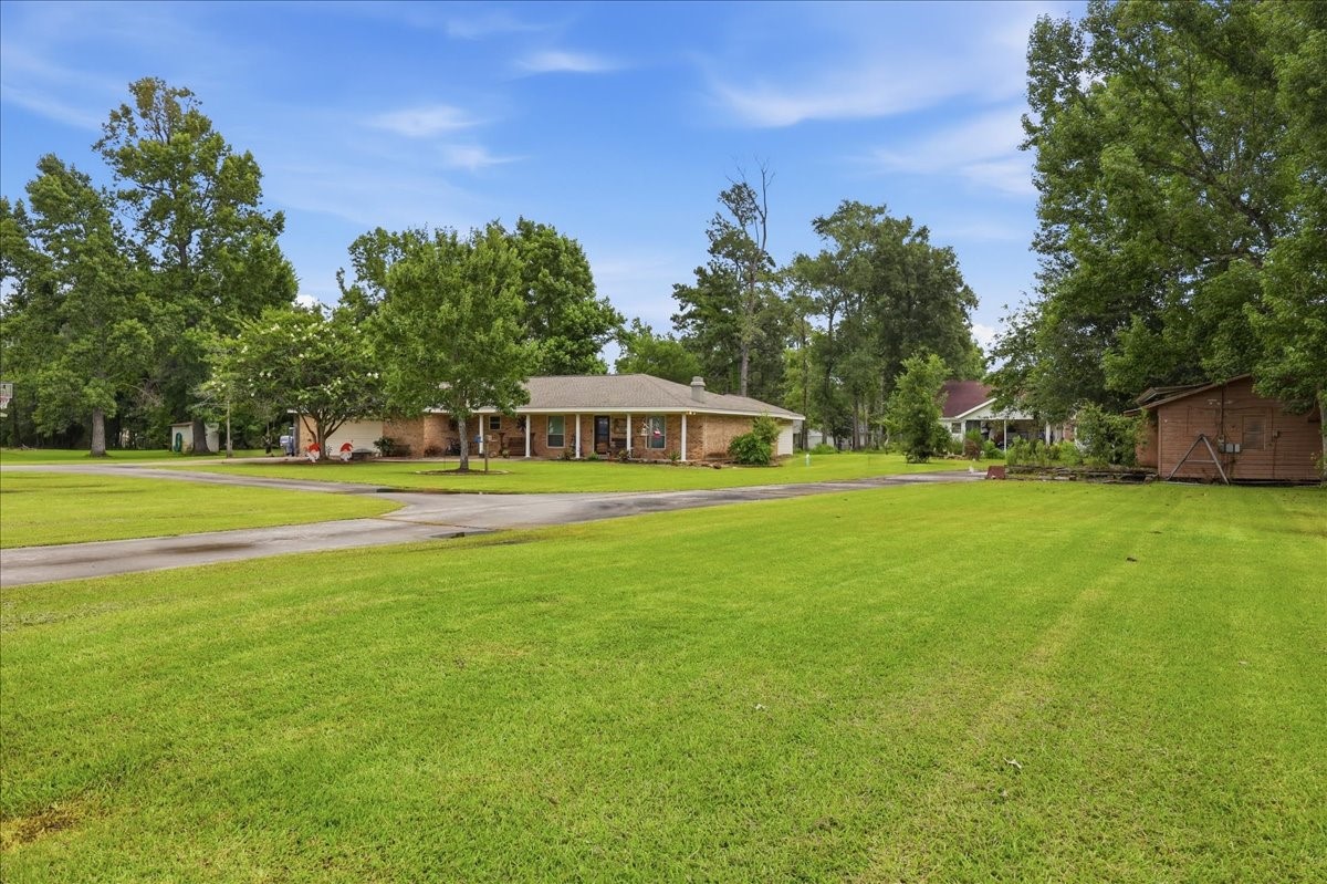2851 Johnnie Street Property Photo 4