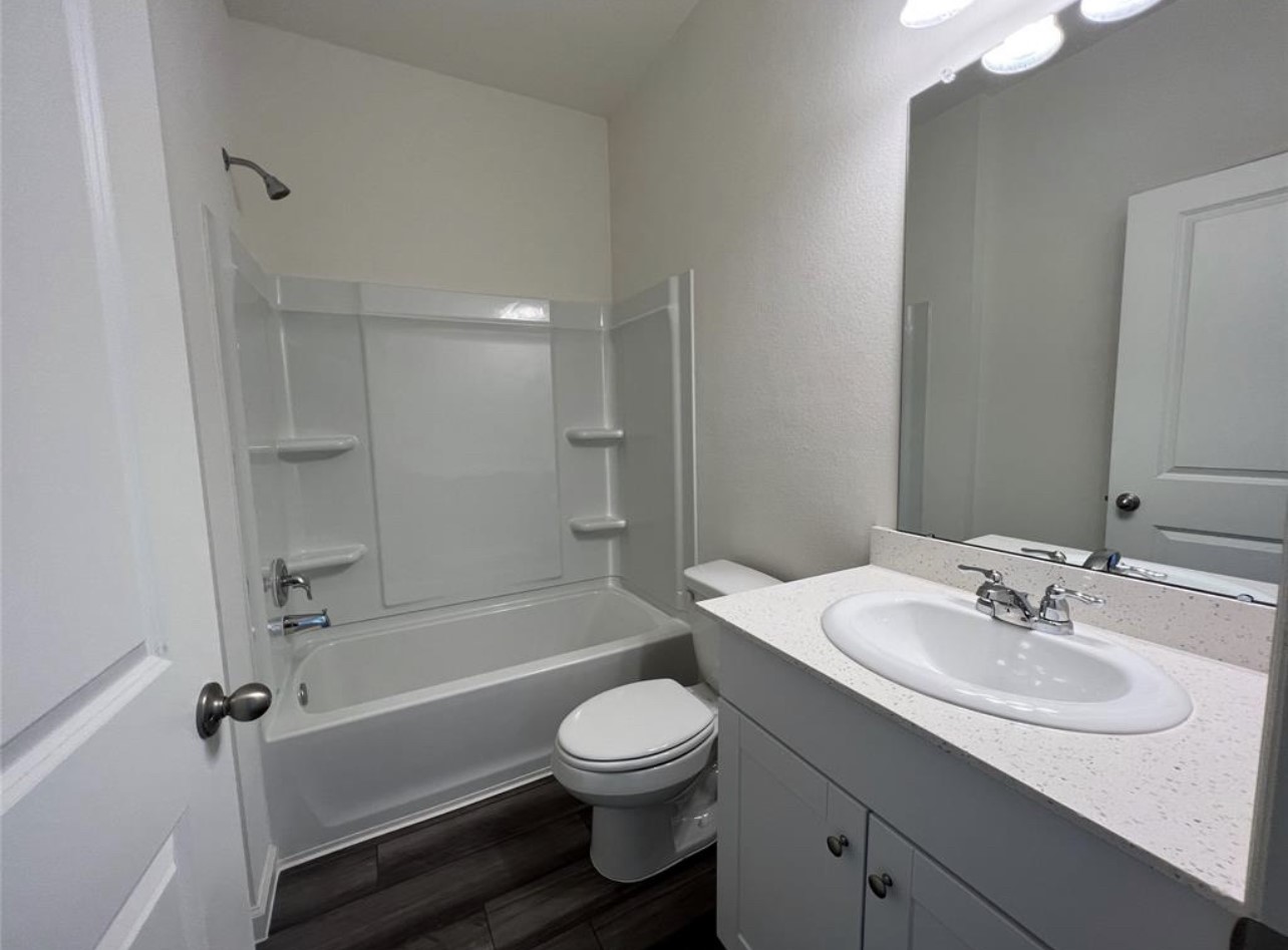 1005 Wild Enclave Ln Property Photo 8