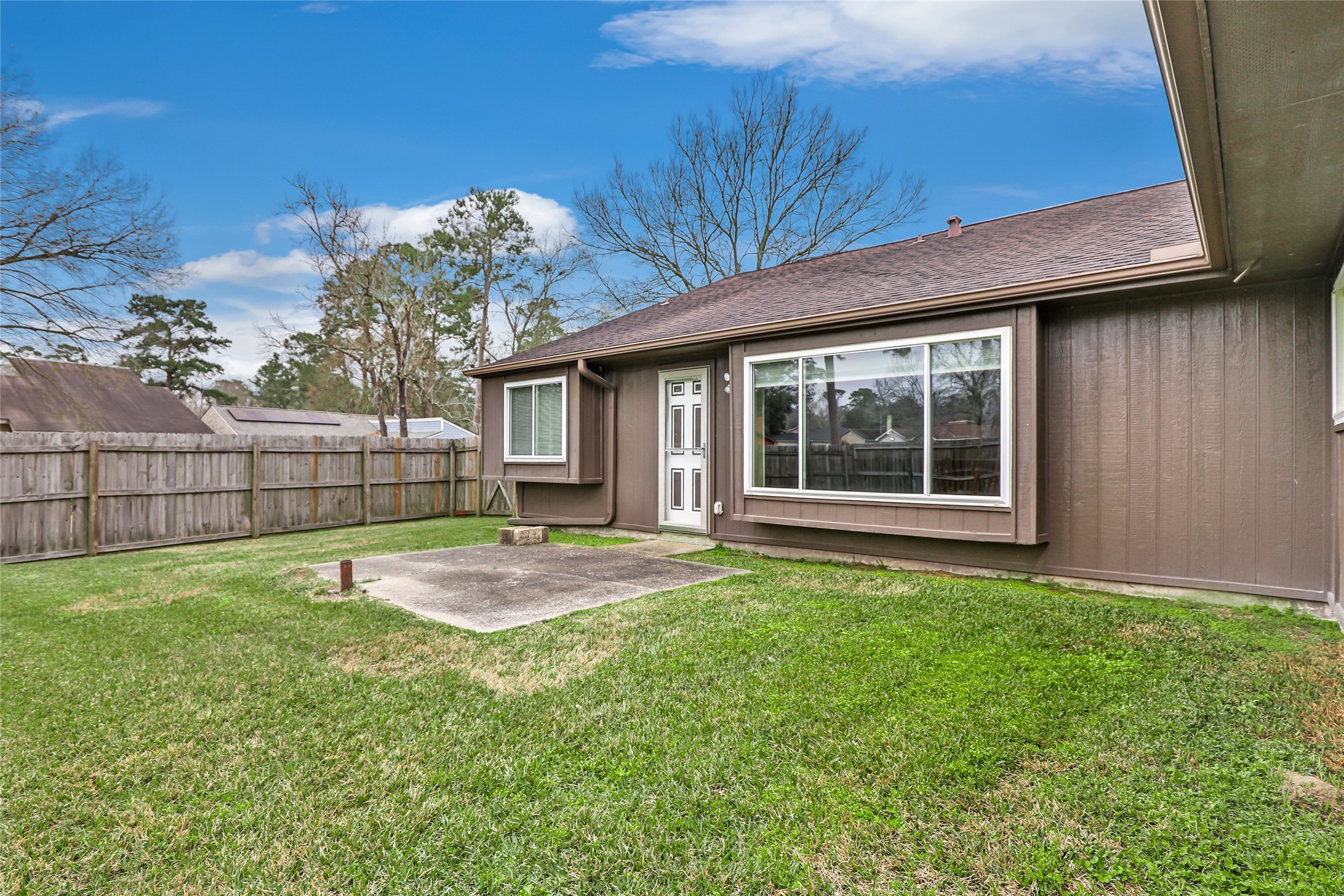 1102 Hitch Court Property Photo 7