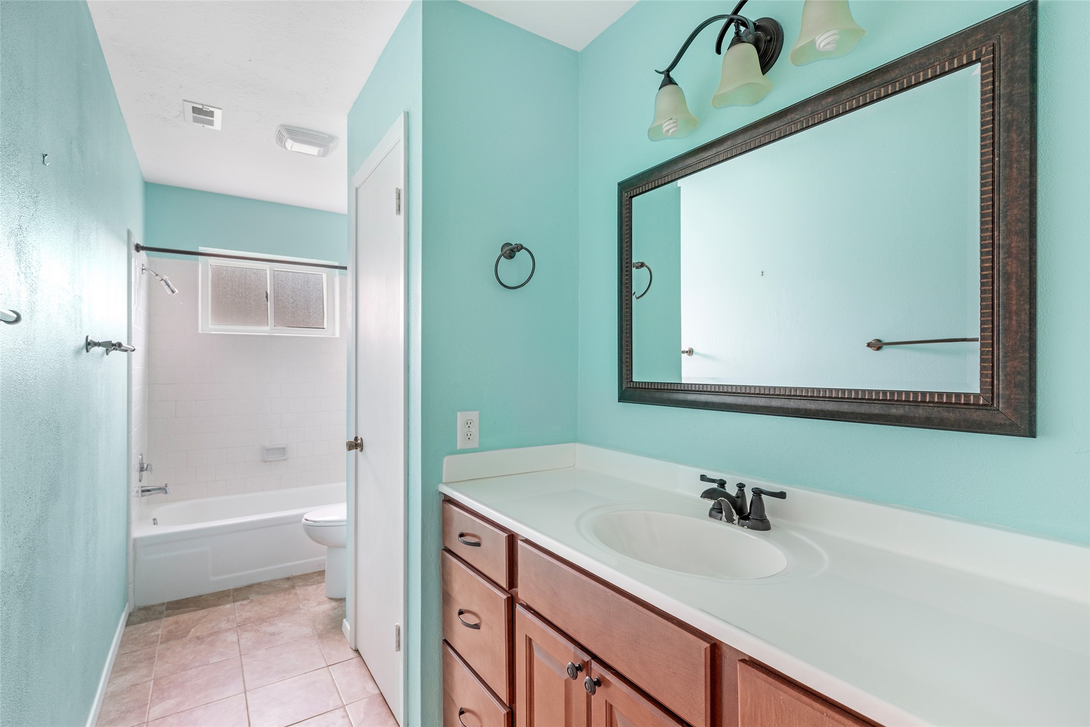 1102 Hitch Court Property Photo 19