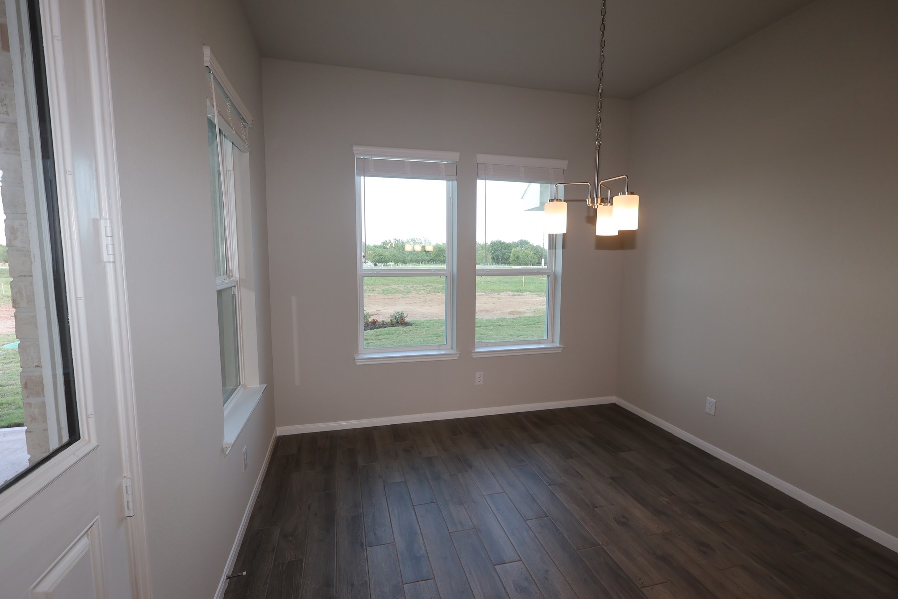 6907 Allens Landing Property Photo 8