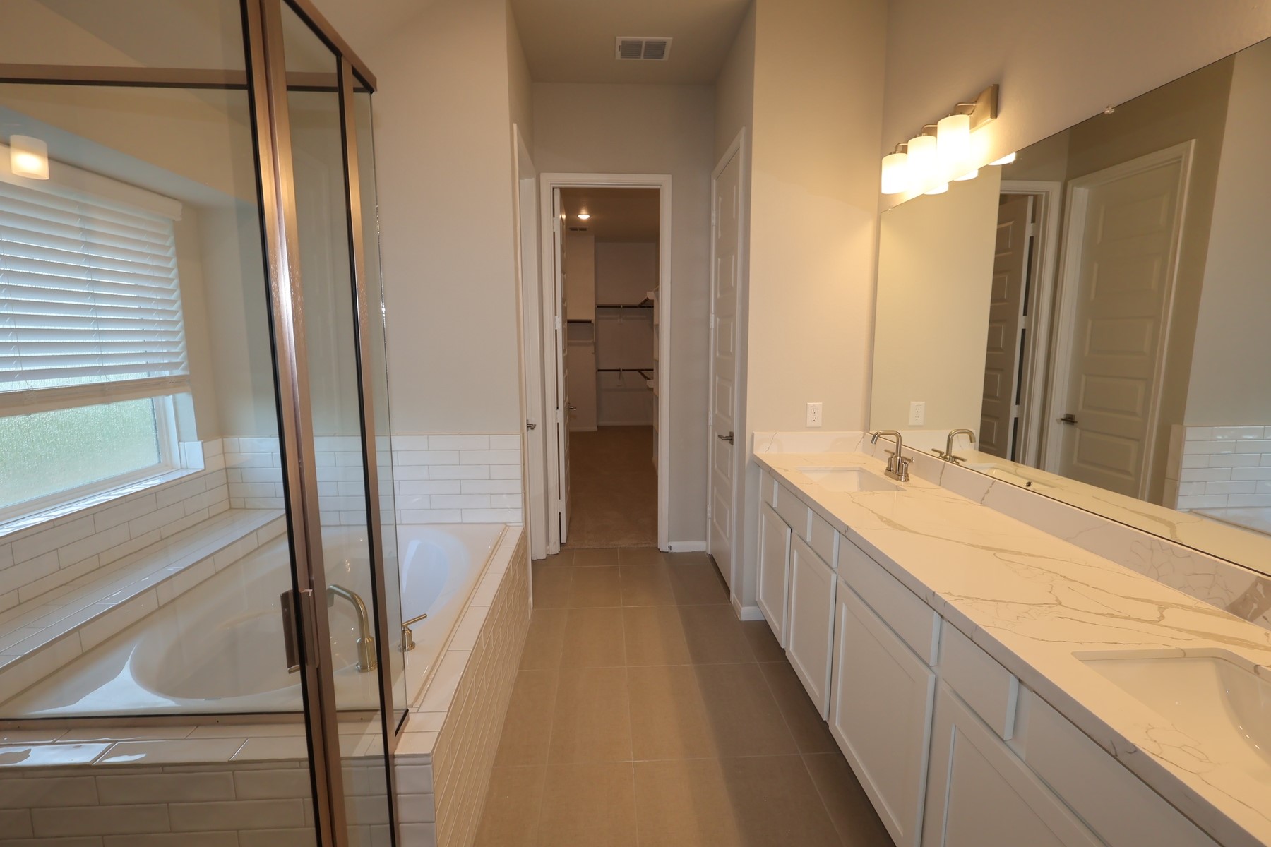 6907 Allens Landing Property Photo 11