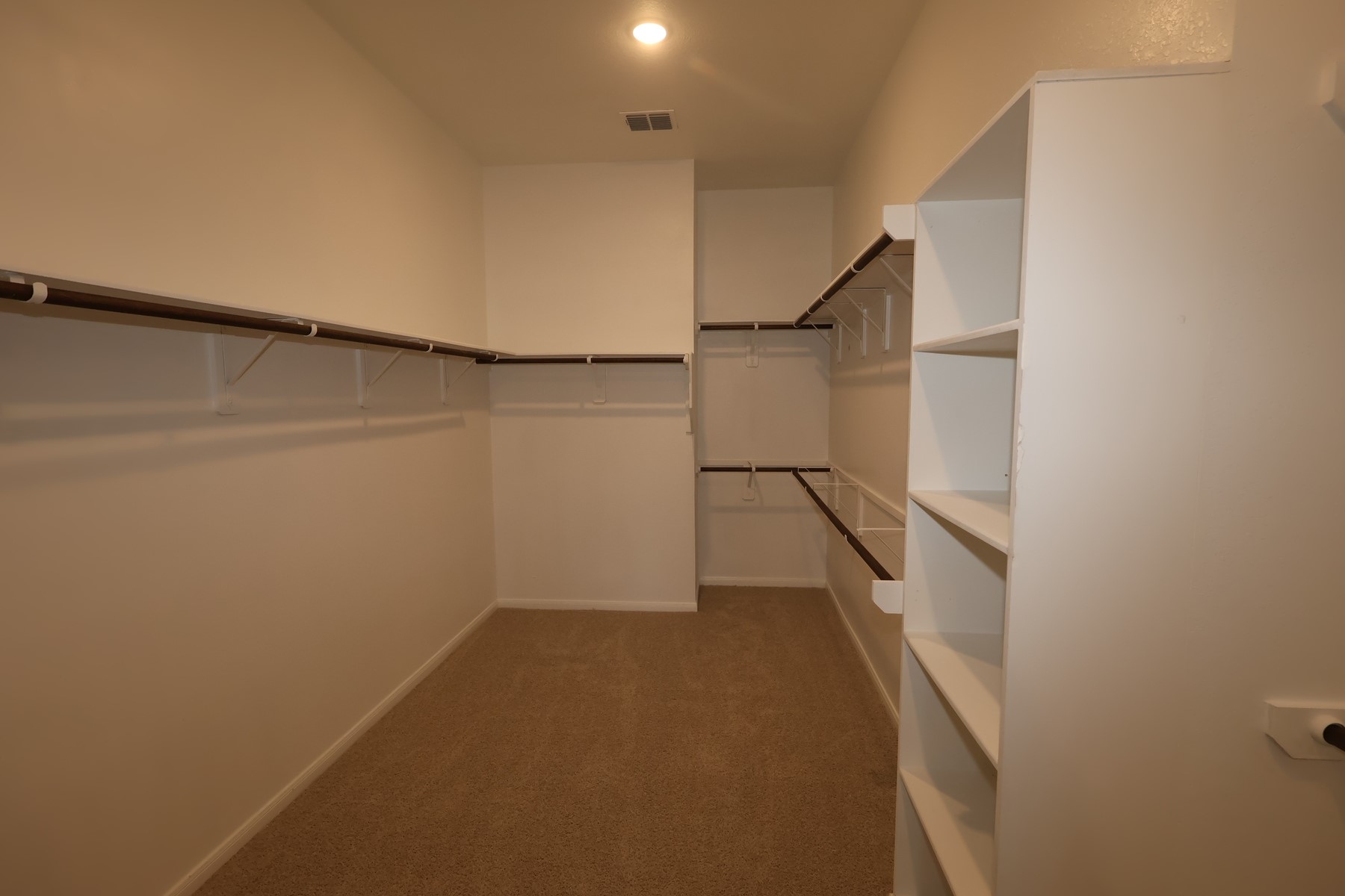 6907 Allens Landing Property Photo 13